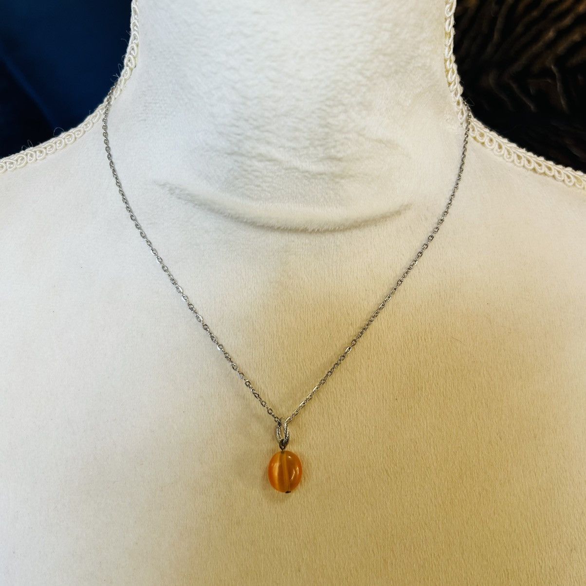 Handmade Handcrafted vintage cat eye glass pendant on chain necklace Size ONE SIZE - 3 Thumbnail