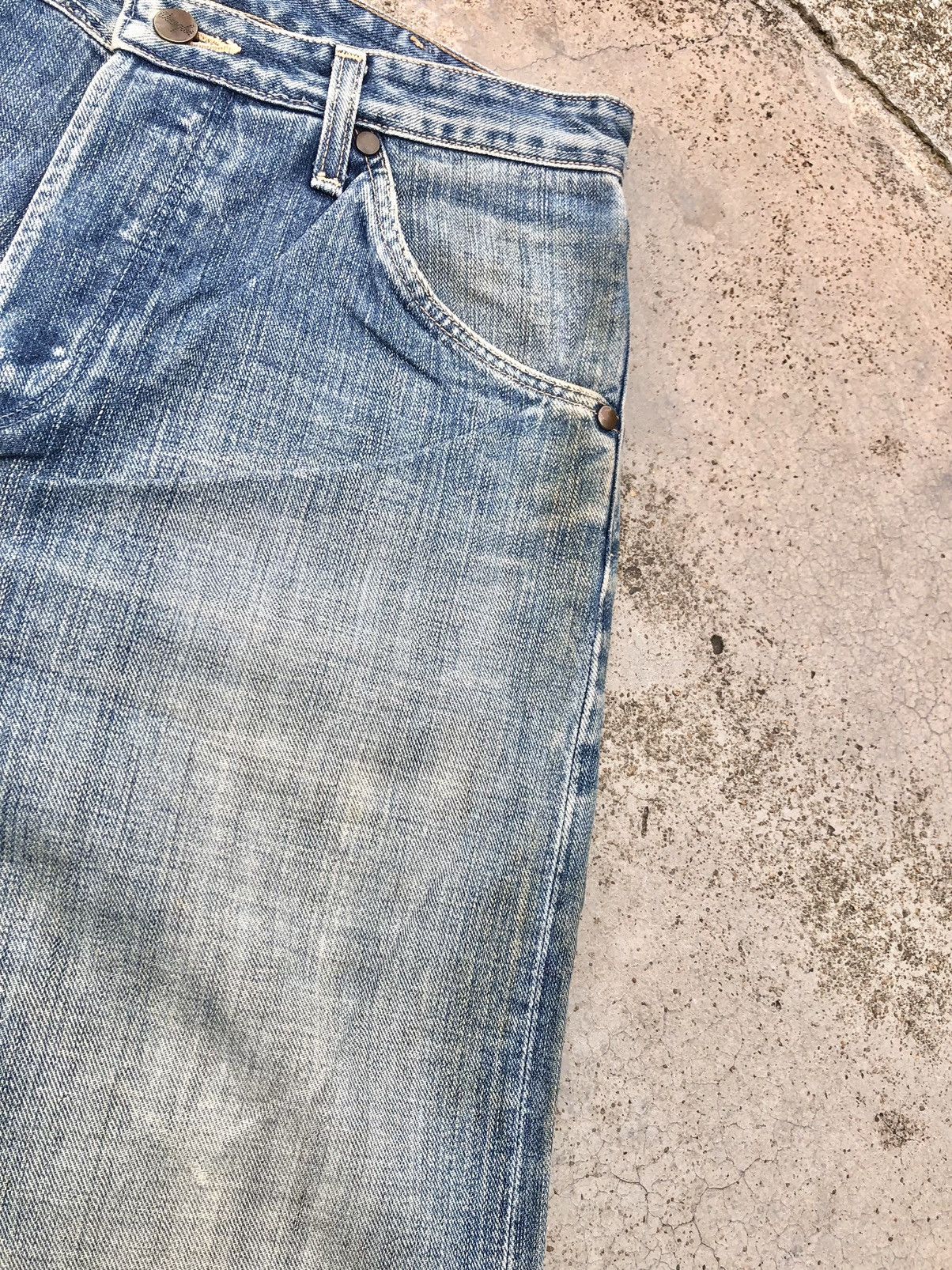 Vintage VINTAGE WRANGLER BLUE BELL SELVEDGE DENIM Size US 31 - 13 Thumbnail