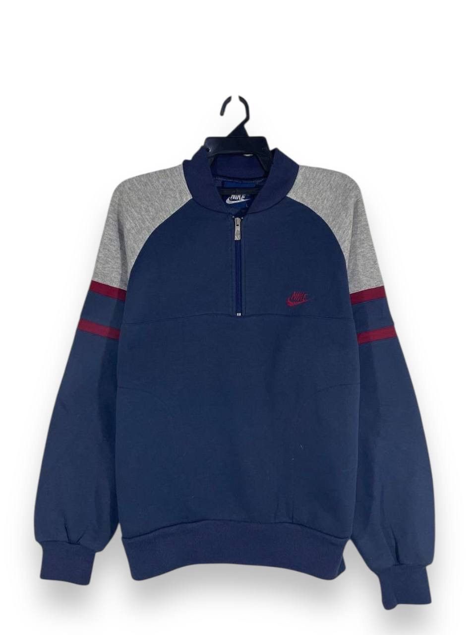 Nike Vintage 80s nike half zipper sweater size L Size US L / EU 52-54 / 3 - 1 Thumbnail