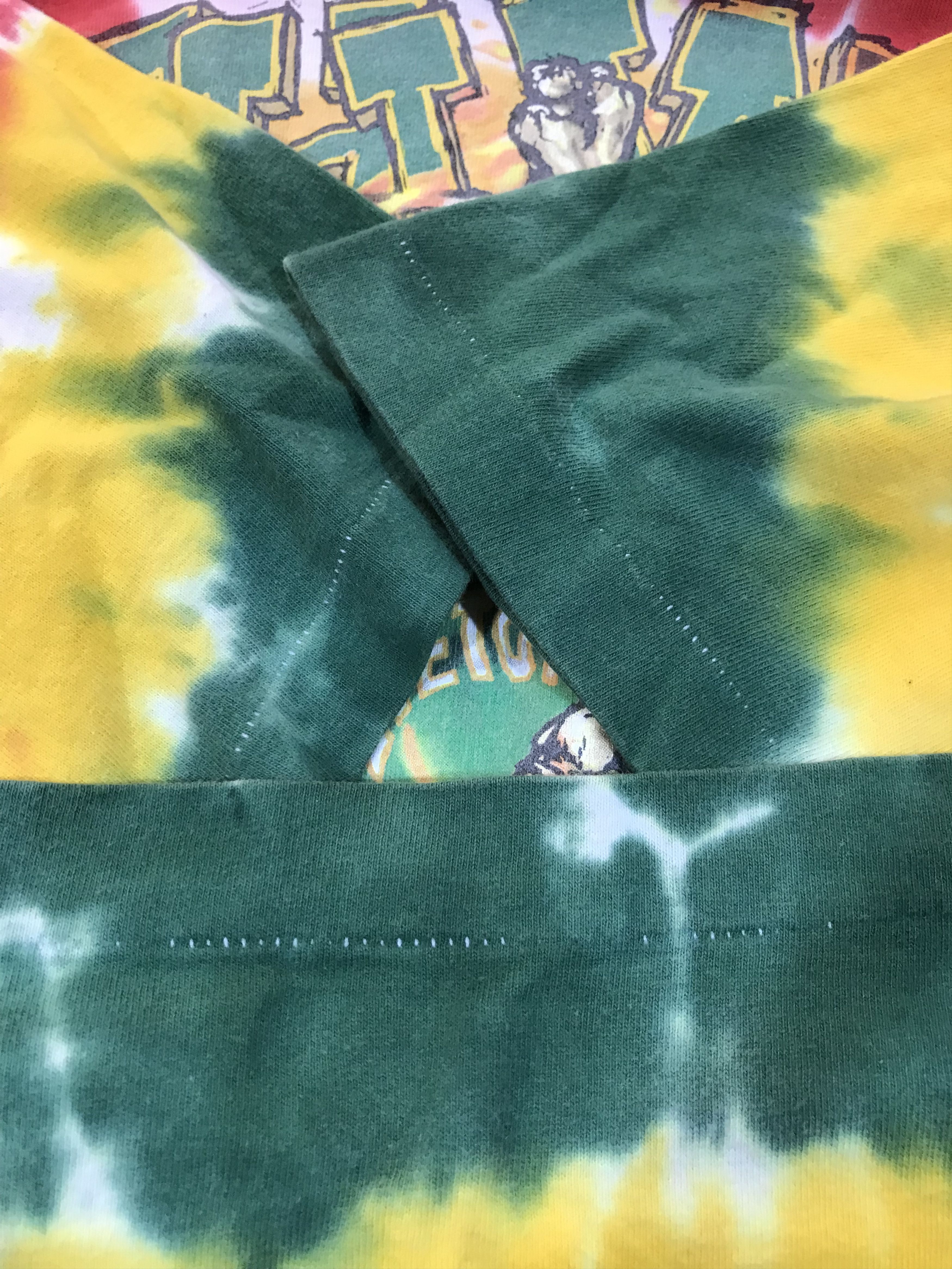 Liquid Blue Vintage Lithuania Liquid Blue Tye Dye Tee Size US XXL / EU 58 / 5 - 11 Thumbnail