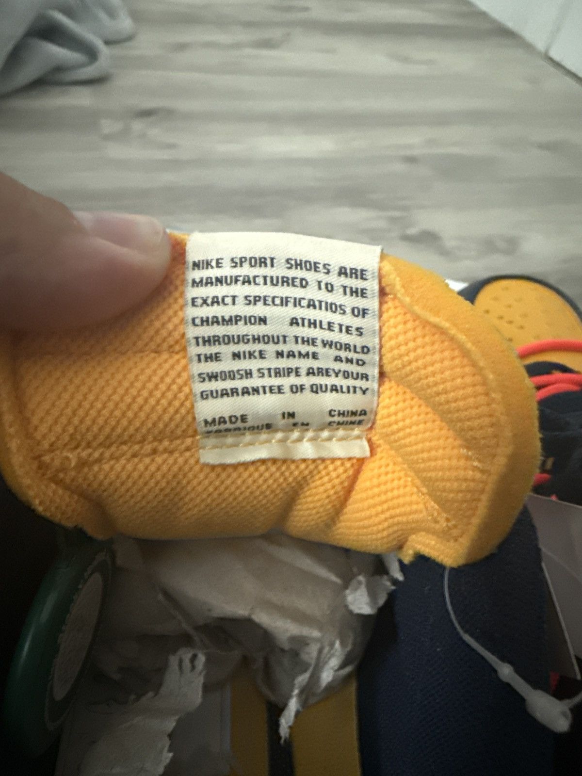 Nike × Off-White Nike X Offwhite Dunk Low University Gold Size US 8.5 / EU 41-42 - 10 Thumbnail