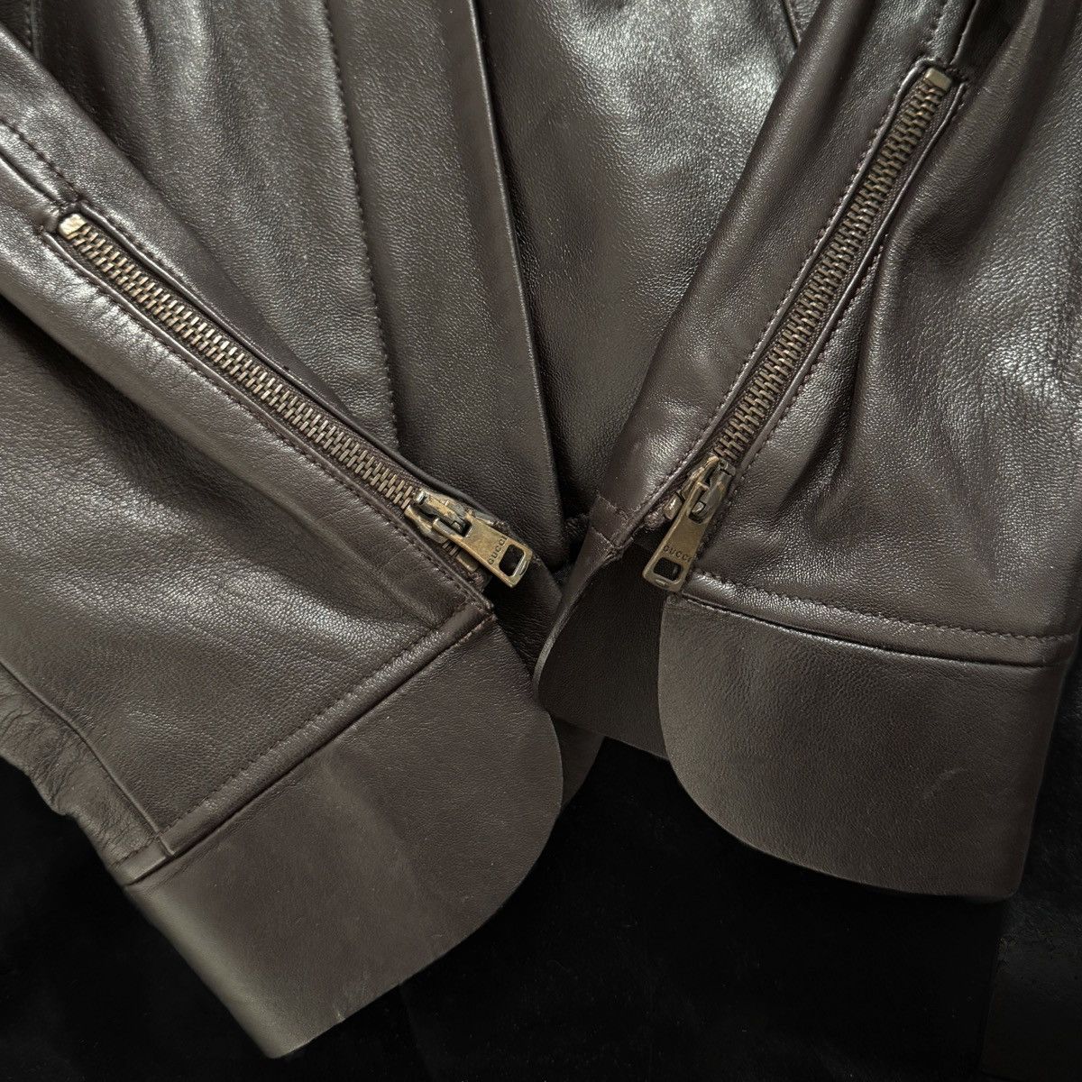 Gucci Runway Tom Ford for Gucci Asymmetrical Leather Jacket Size M / US 6-8 / IT 42-44 - 4 Thumbnail