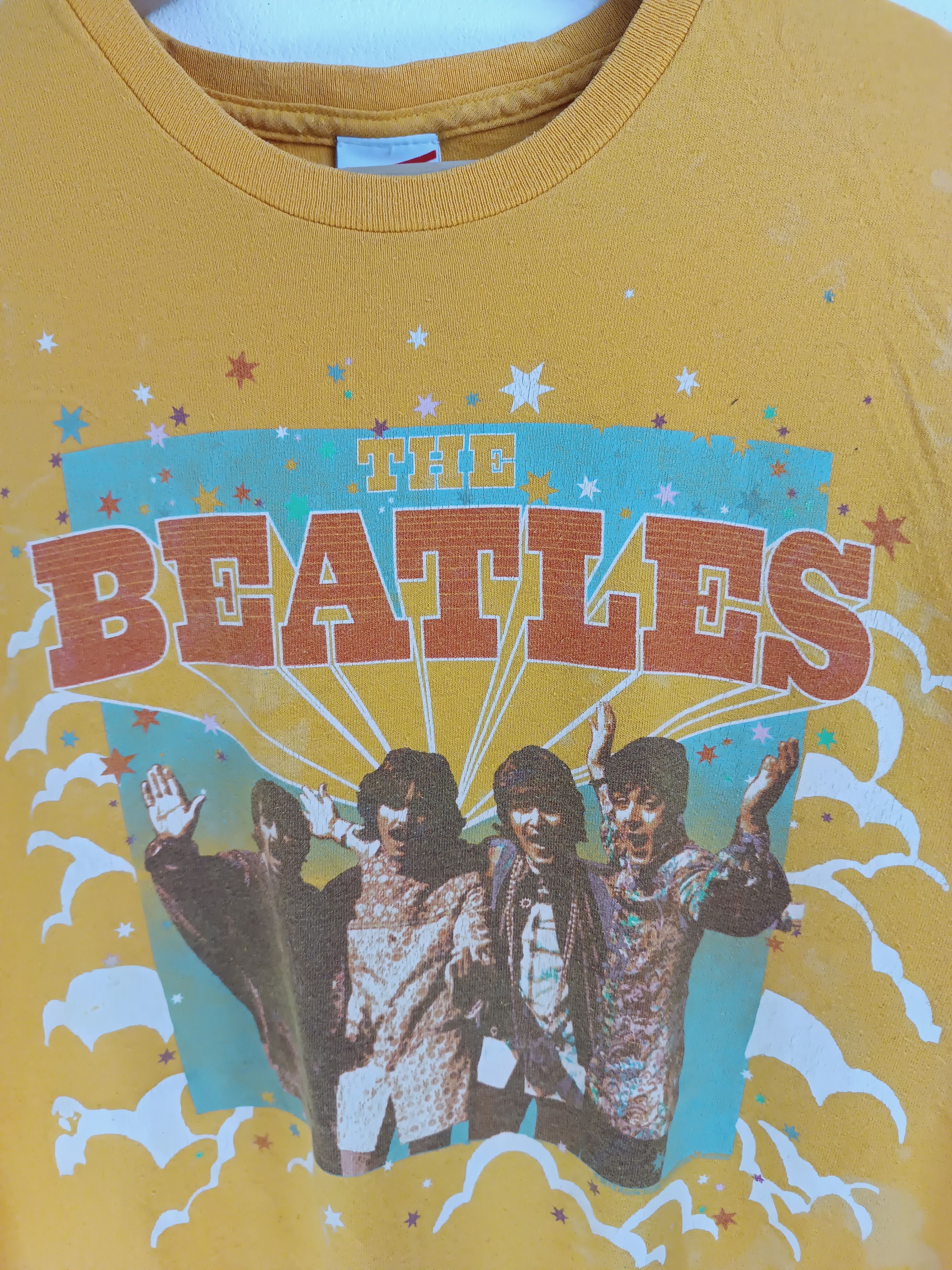 Band Tees VINTAGE Y2K THE BEATLES BAND TEE lennon yoko ono mccartney Size US L / EU 52-54 / 3 - 12 Thumbnail