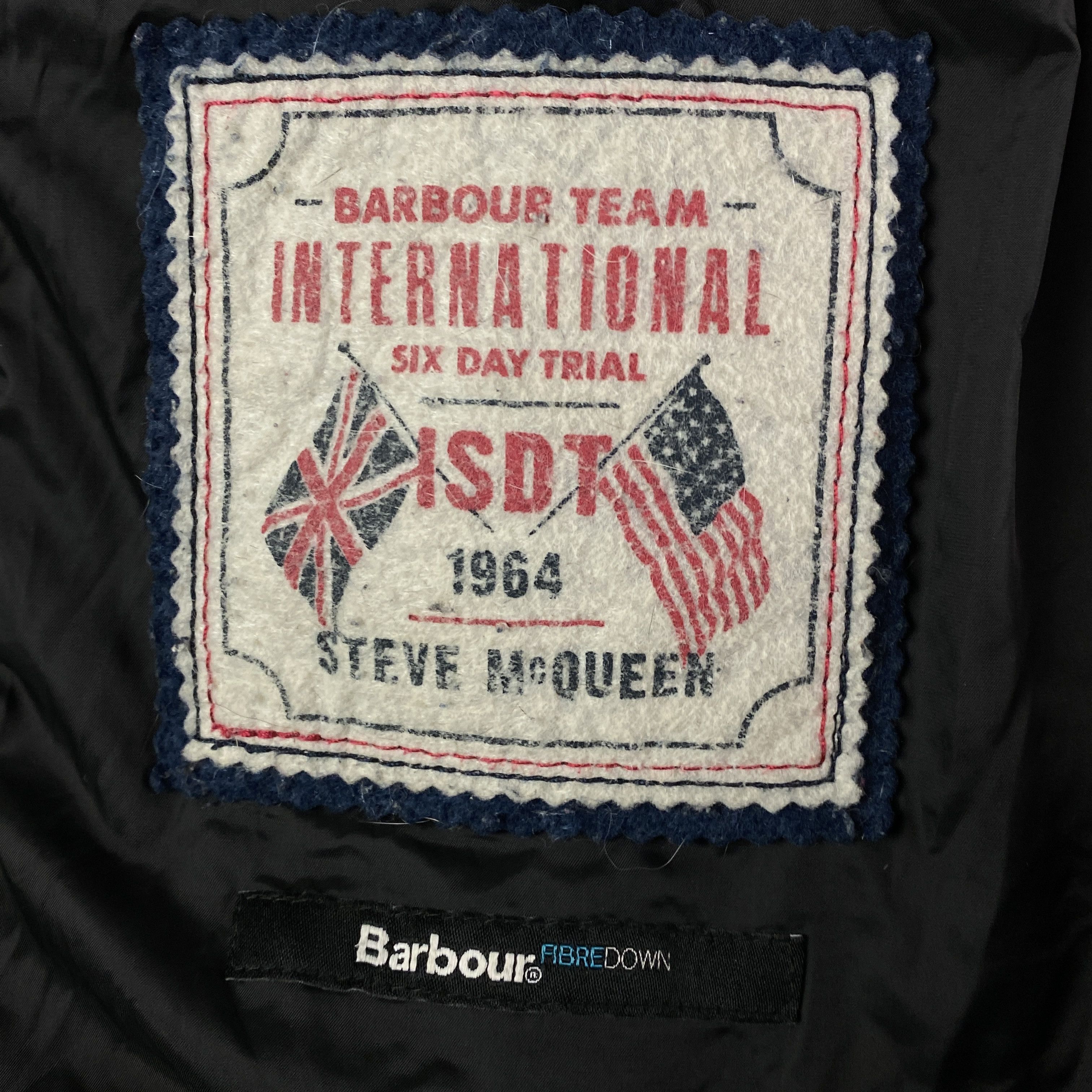 Barbour Mens Down Jacket Barbour Internatioanal SMQ Baffle Size S Size US S / EU 44-46 / 1 - 12 Thumbnail