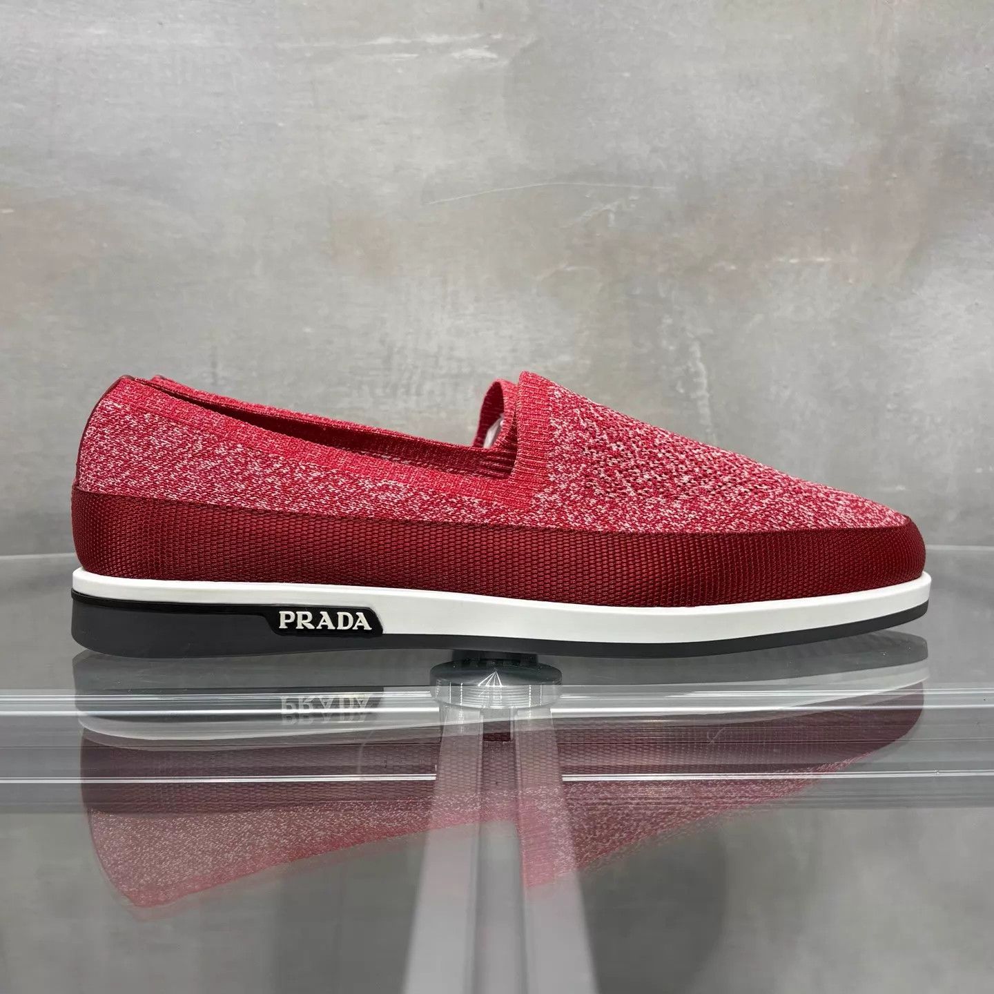 Prada Prada Red Slip-On 39 (New Without Box) Size US 5 / EU 37 - 4 Thumbnail