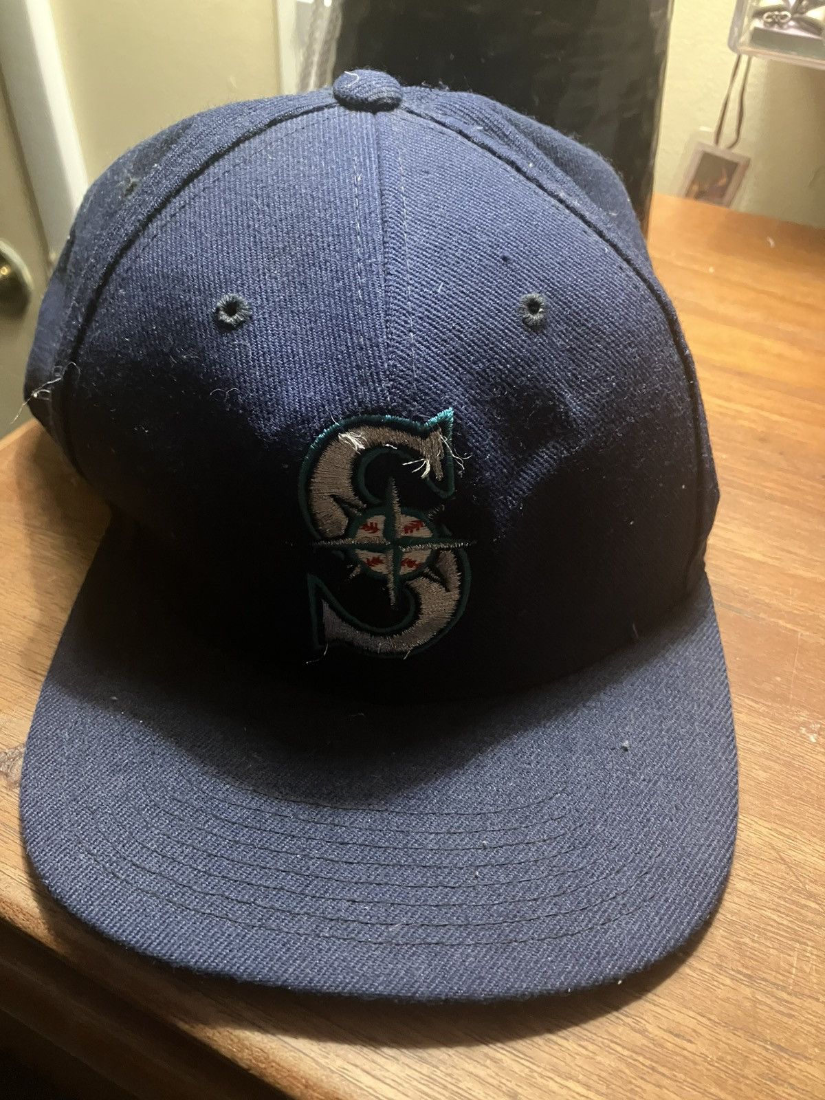 MLB × Sports Specialties Vtg 90 Seattle mariners mlb baseball cap fitted hat sz 7 5/8 Size ONE SIZE - 1 Thumbnail