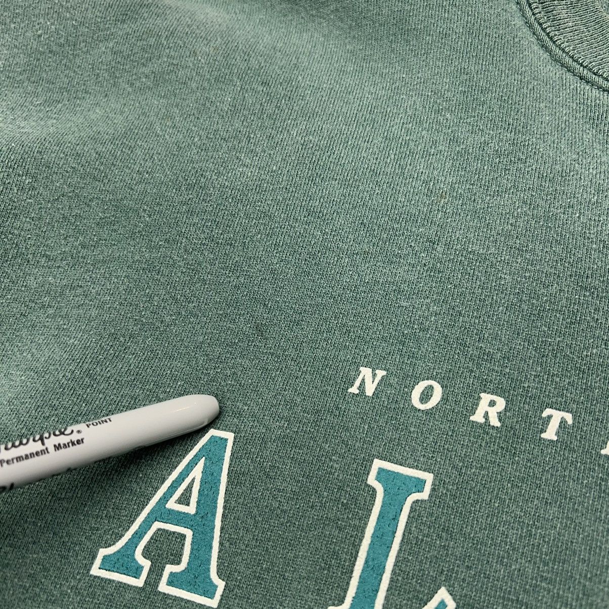 American Eagle Outfitters × Vintage VTG American Eagle Outfitters Crewneck Green Alaska Native Size US XL / EU 56 / 4 - 10 Thumbnail