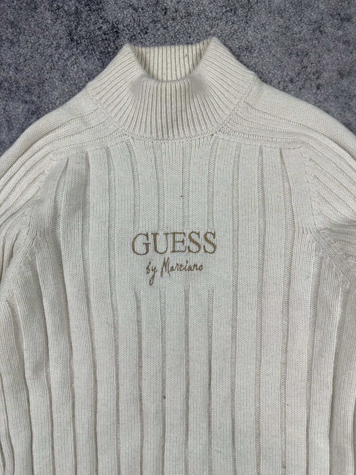 Guess Vintage Guess by Marciano Big Logo Sweater Knit USA L Rare Size US L / EU 52-54 / 3 - 2 Thumbnail