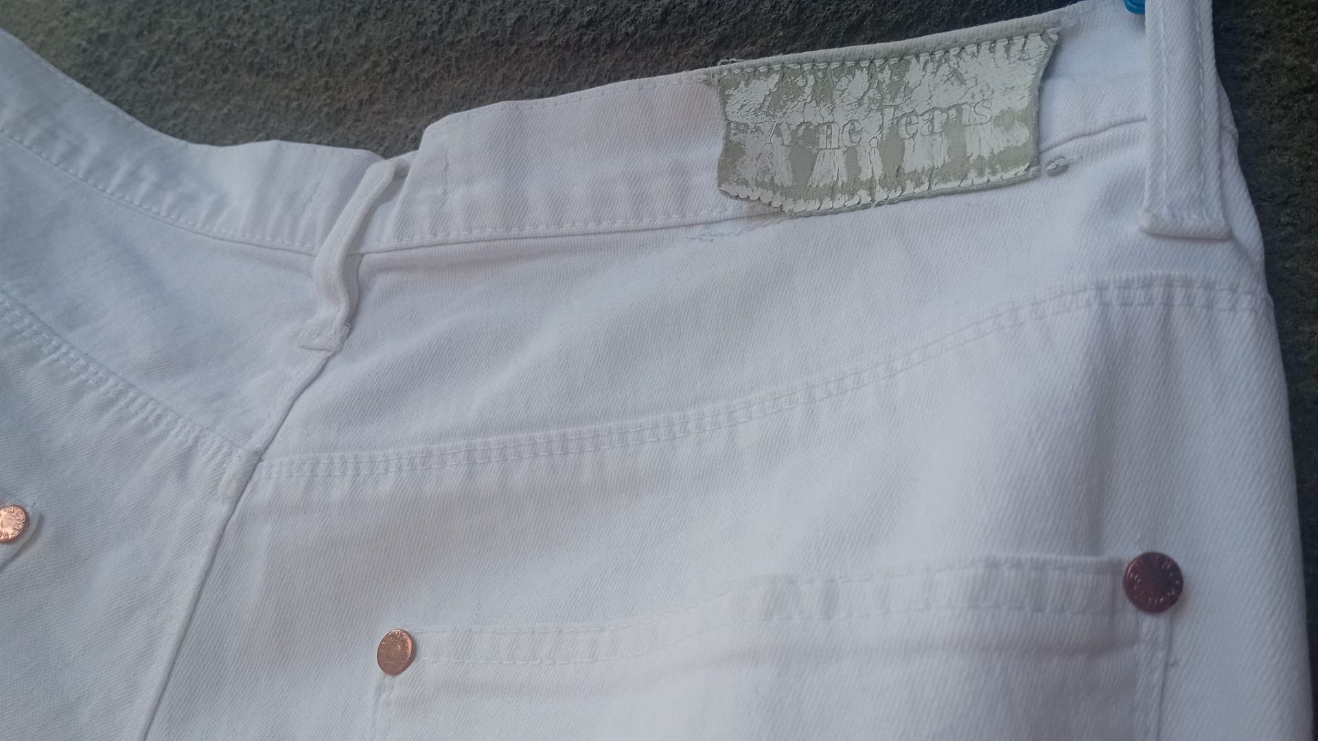 Acne Studios Acne Studios Max White Jeans sz 33x32 Size US 33 - 6 Thumbnail