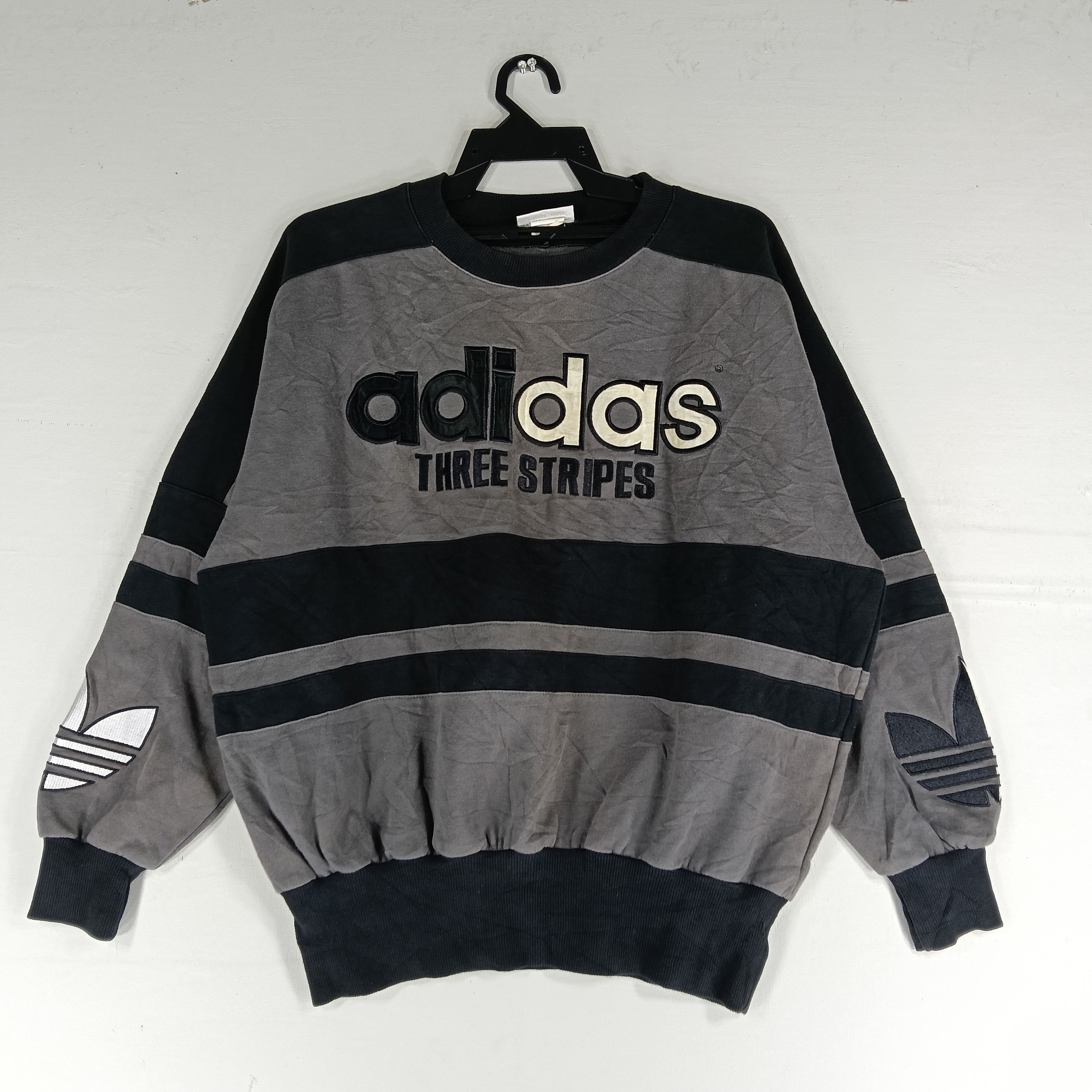 Adidas Vintage Adidas sweatshirt Size US L / EU 52-54 / 3 - 1 Thumbnail