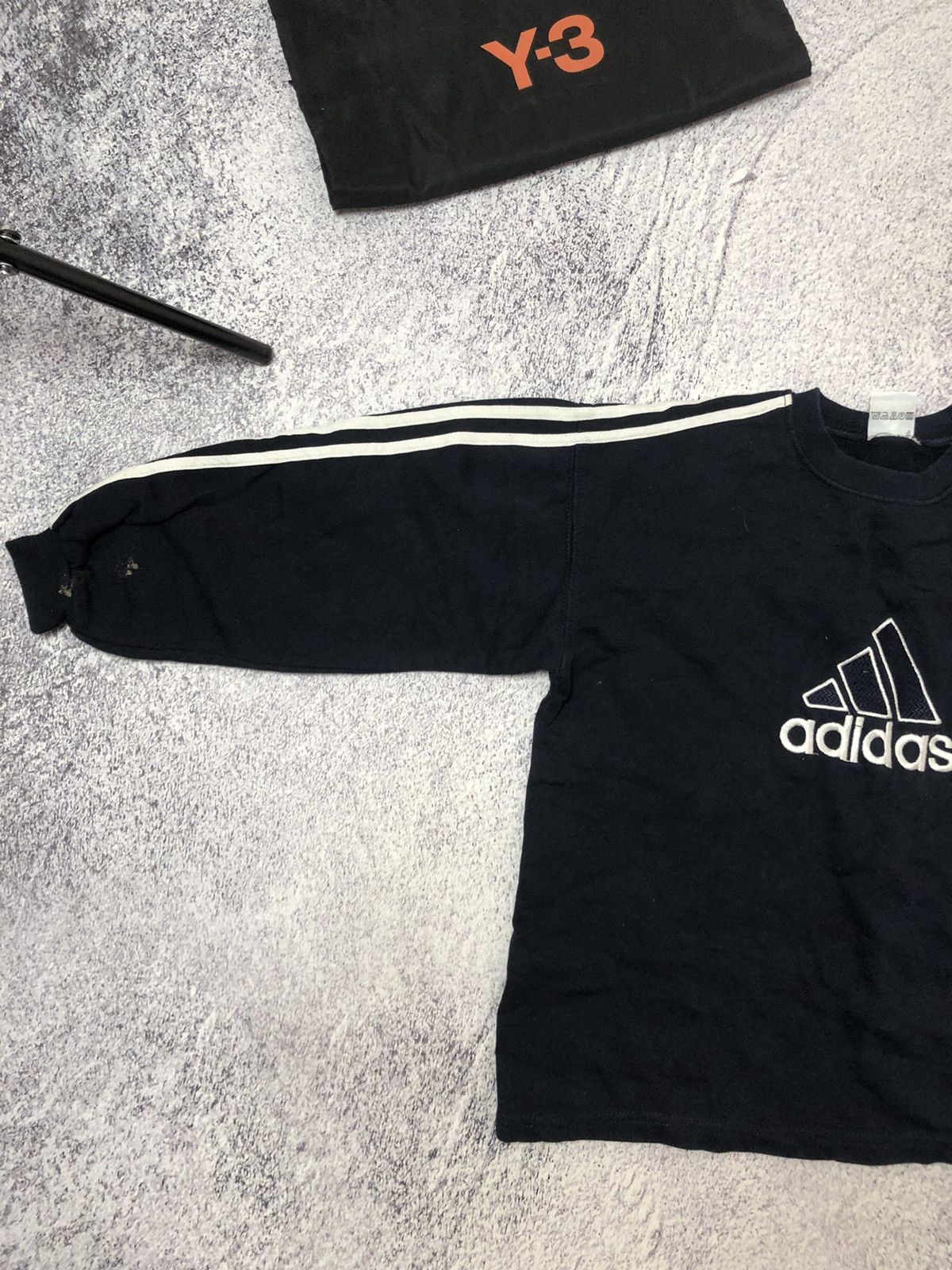 Adidas Men’s sweater adidas vintage y2k Size US M / EU 48-50 / 2 - 3 Thumbnail