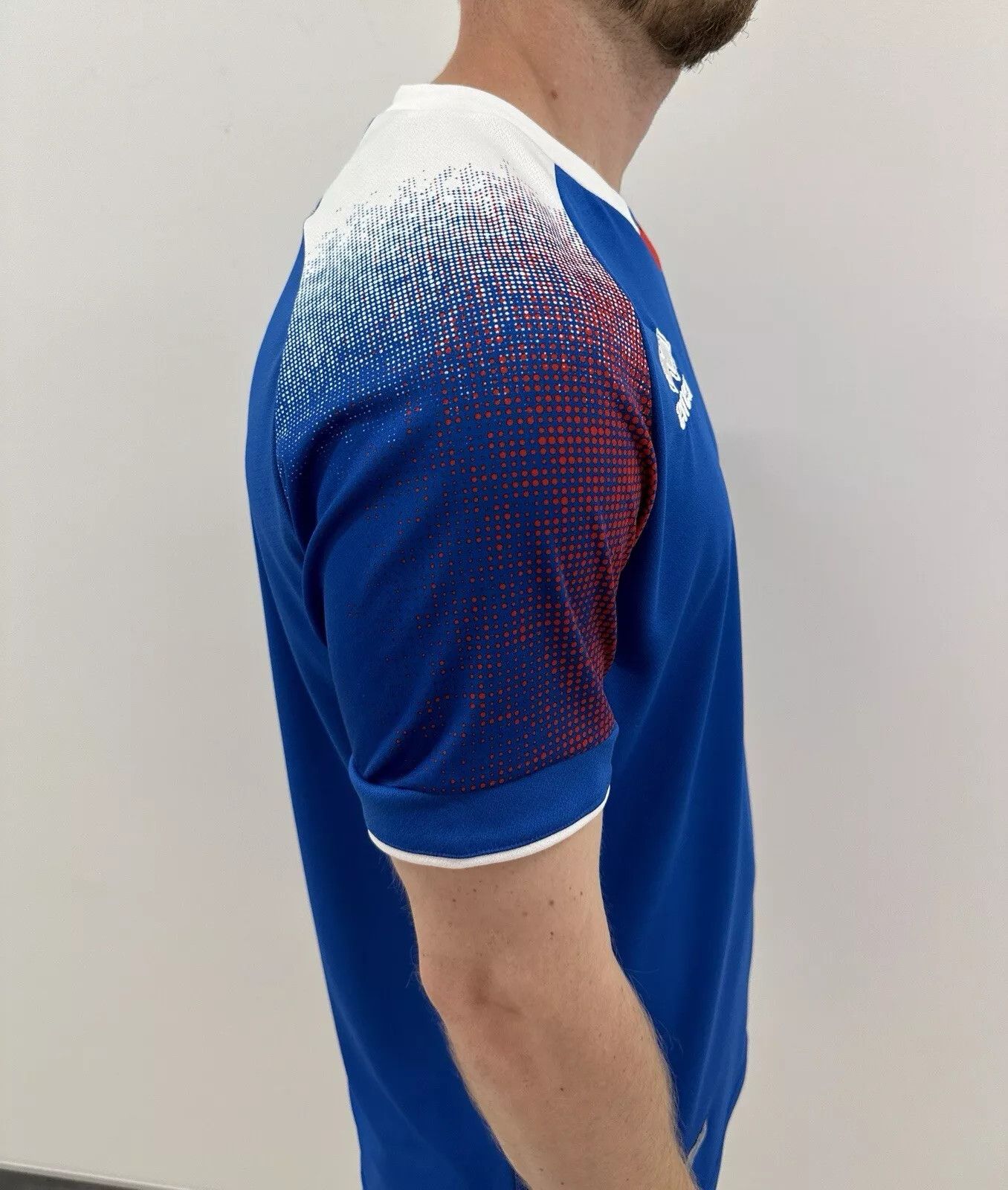 Errea National Iceland KSI 2018 2019 2020 Home Jersey Soccer Size US M / EU 48-50 / 2 - 3 Thumbnail
