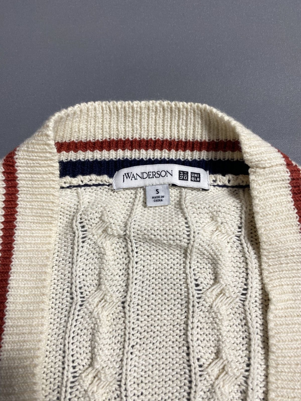 JW Anderson Vintage Uniqlo JW Anderson knit Luxury Design Size US S / EU 44-46 / 1 - 4 Thumbnail