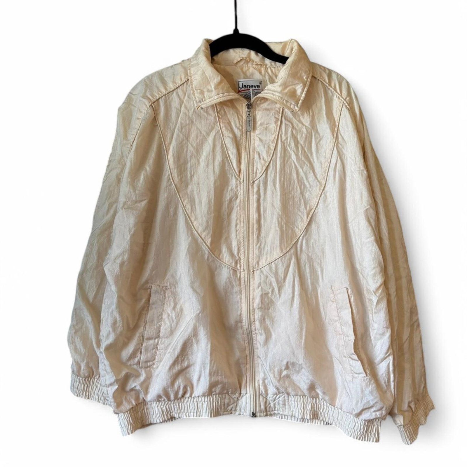 Vintage Vintage Janeve Champagne Windbreaker Medium 80s Sportswear Size M / US 6-8 / IT 42-44 - 4 Thumbnail