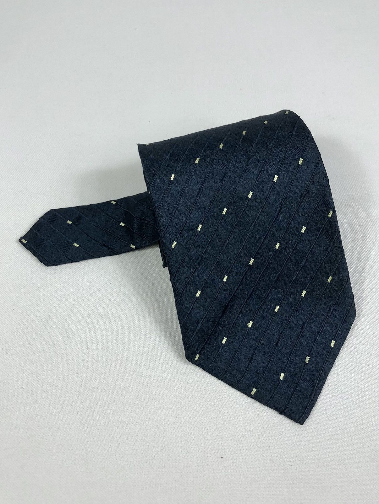 Balenciaga Rare Balenciaga Embossed Silk Tie Size ONE SIZE - 10 Thumbnail