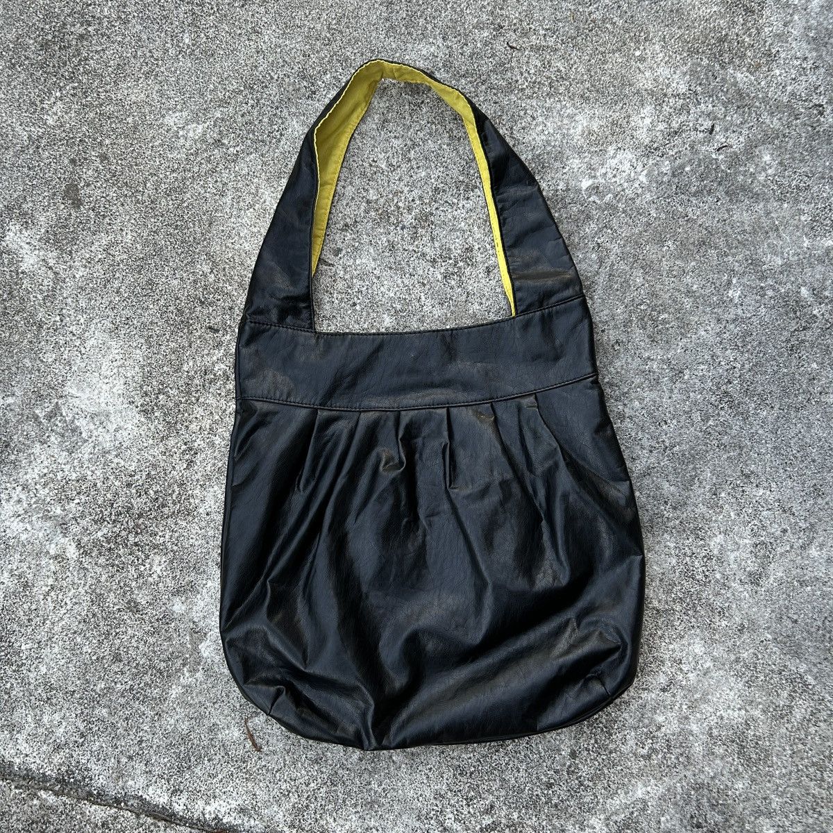 Japanese Brand Vintage leather Shoulder bag Size ONE SIZE - 2 Thumbnail