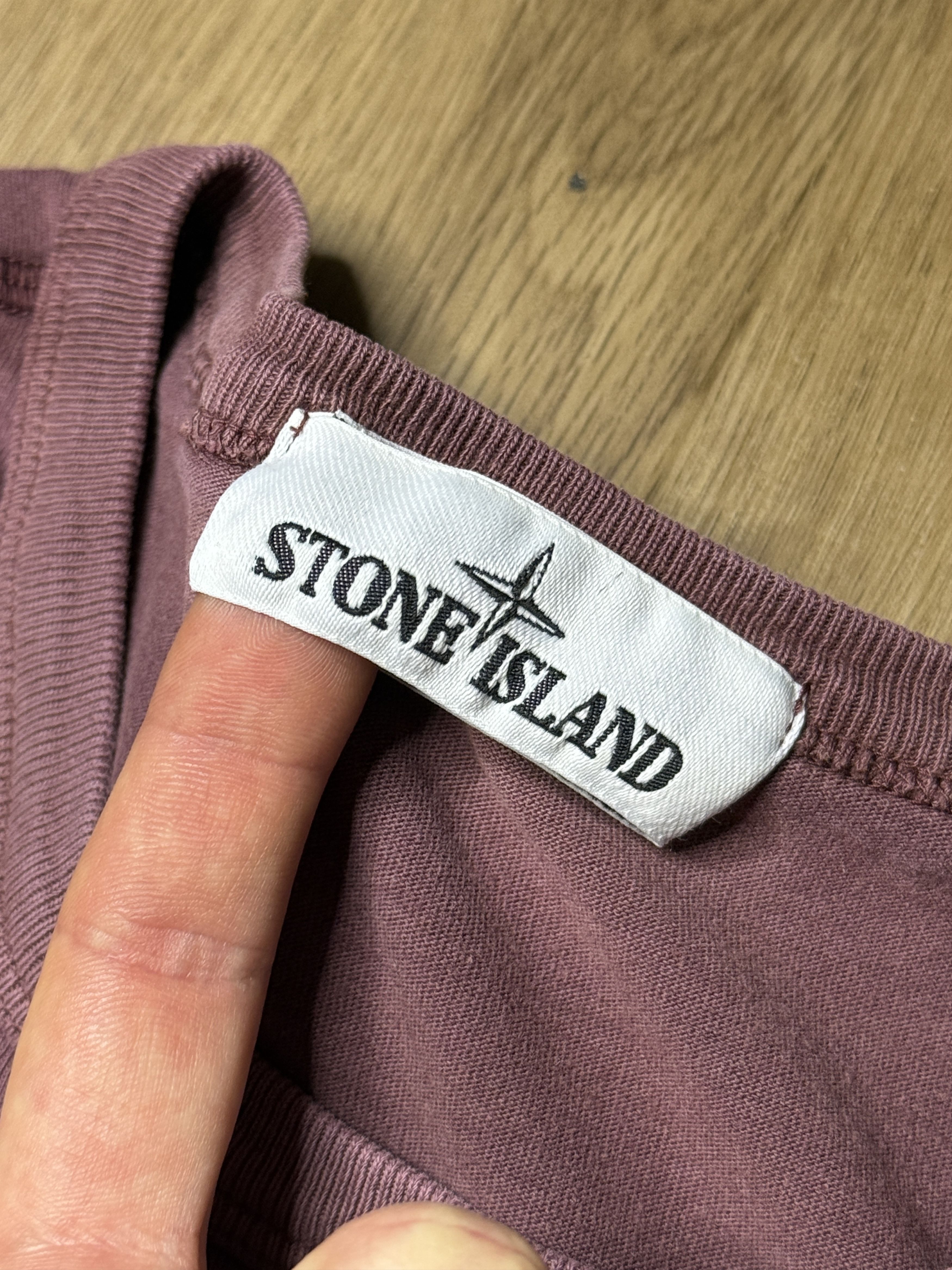 Stone Island Stone Island T-Shirt Size Small Size US S / EU 44-46 / 1 - 3 Thumbnail
