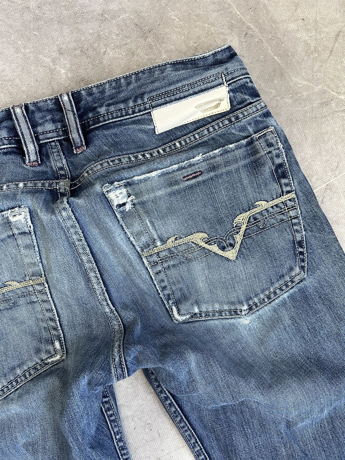 Diesel Diesel distressed retro flared jeans y2k epoch Size US 30 / EU 46 - 10 Thumbnail