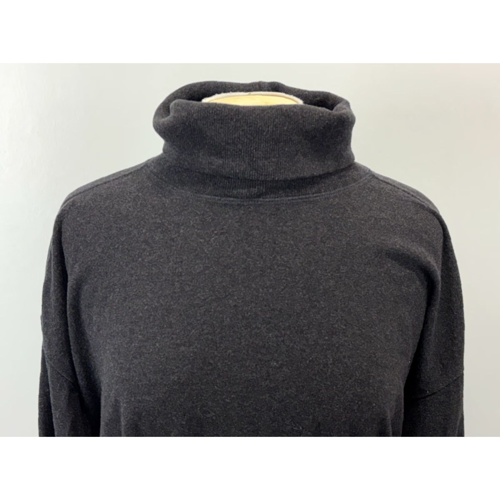 Sweaty Betty SWEATY BETTY MELODY LUXE FLEECE PULLOVER Turtleneck Charcoal Gray 8 Soft Cozy Size M / US 6-8 / IT 42-44 - 5 Thumbnail