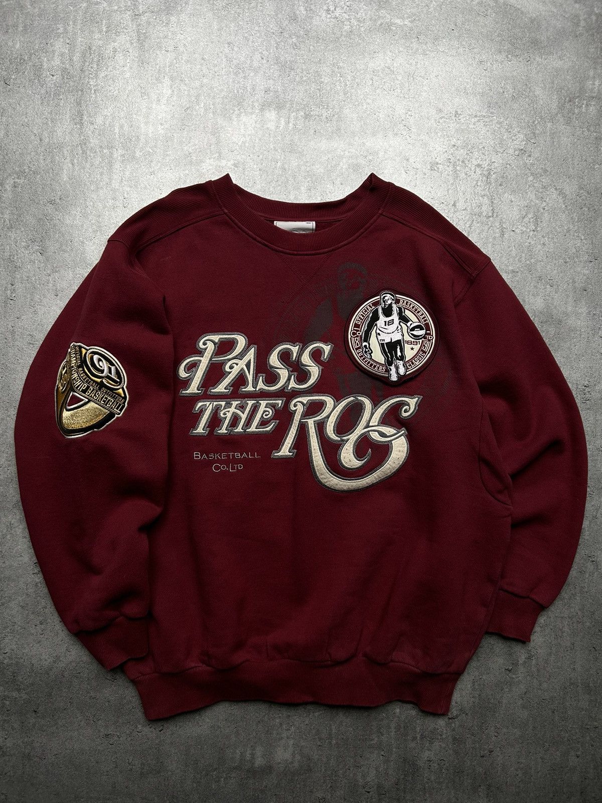 Jordan Brand × Vintage Vintage Basketball Sweatshirt Pass The Roc 1891 Size US L / EU 52-54 / 3 - 1 Thumbnail