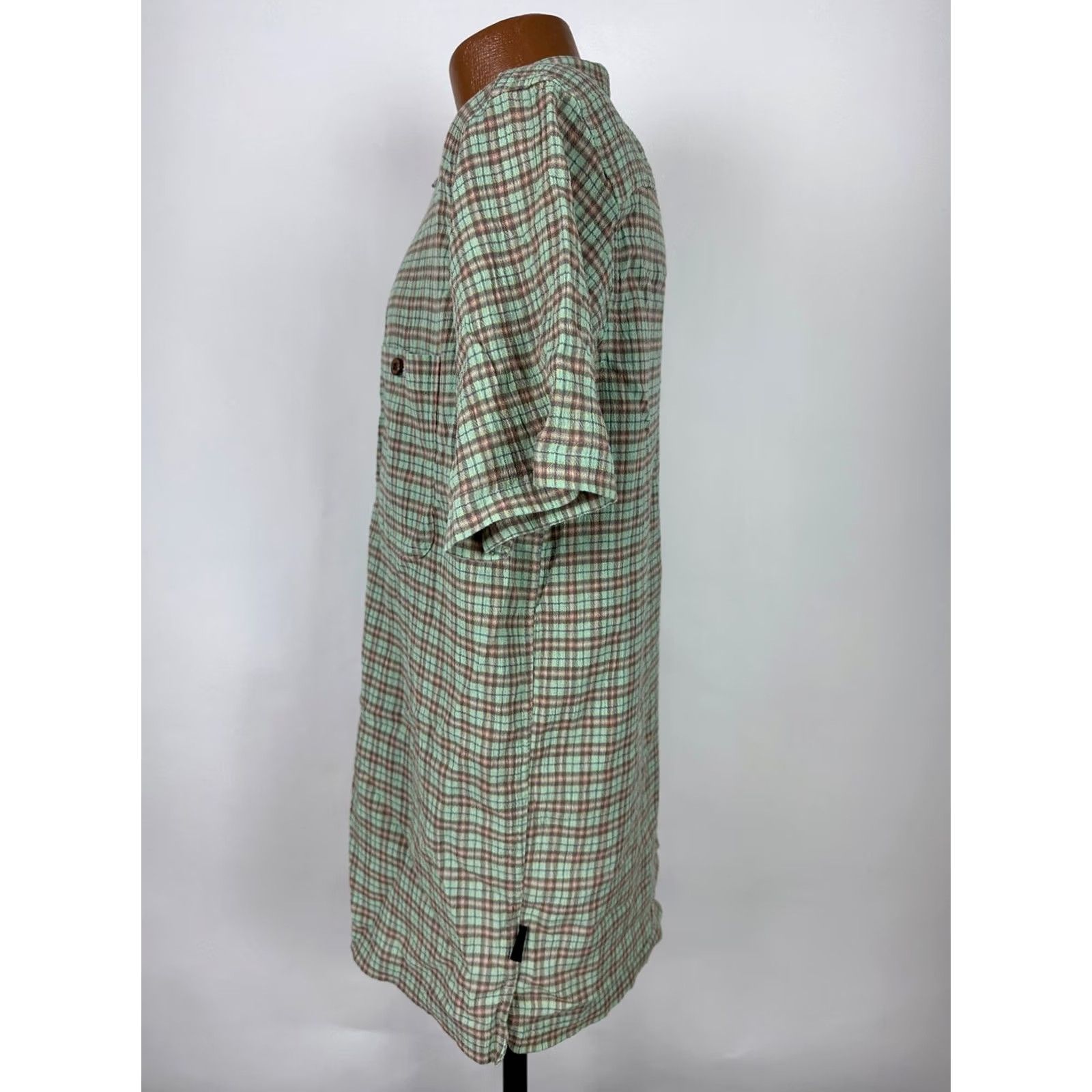 Patagonia Patagonia Shirt Men Large Organic Cotton Gauze Mint Plaid Outdoors Travel Casual Size US L / EU 52-54 / 3 - 6 Thumbnail