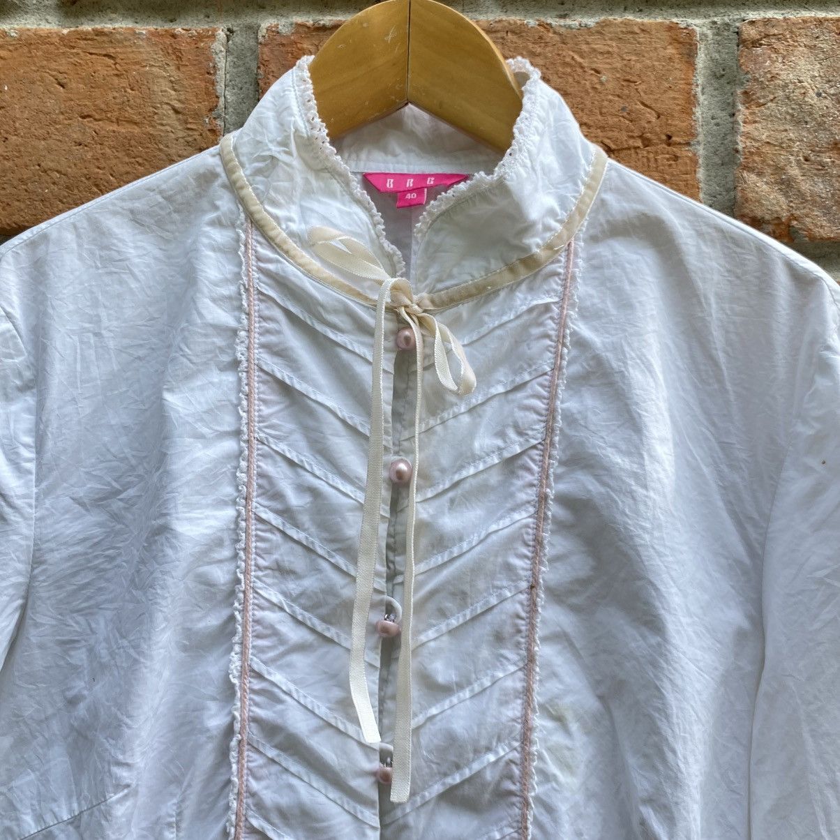 Japanese Brand B R G Y2K Punk Long Sleeve Ruffled Blouse with Pink Trim Size S / US 4 / IT 40 - 6 Thumbnail