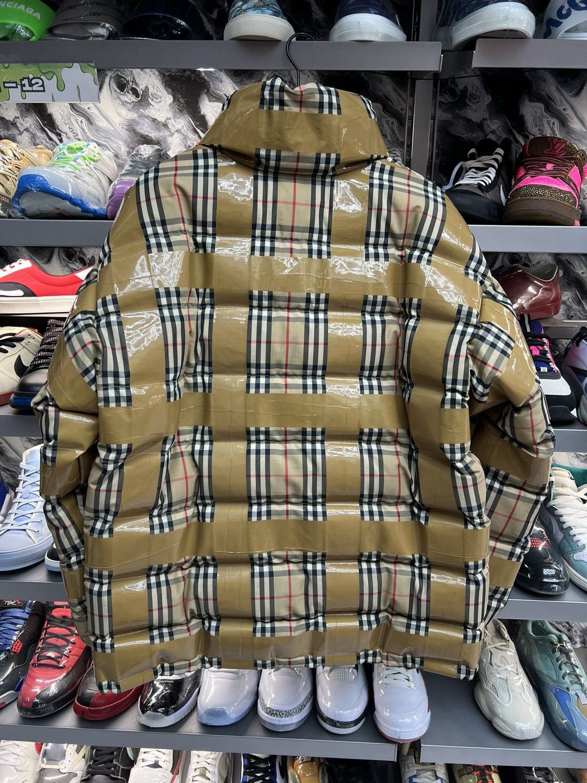 Burberry Burberry Tape Puffer Jacket Size US L / EU 52-54 / 3 - 2 Thumbnail