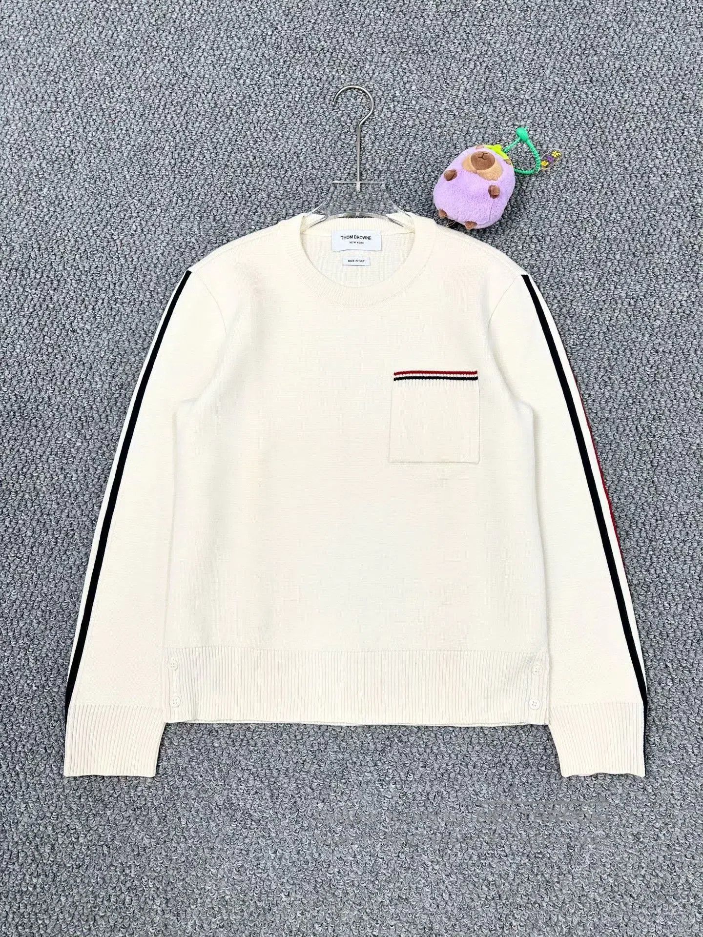 Thom Browne Thom Browne Cream Side Stripe Knit Sweater. Size XS / US 0-2 / IT 36-38 - 1 Thumbnail