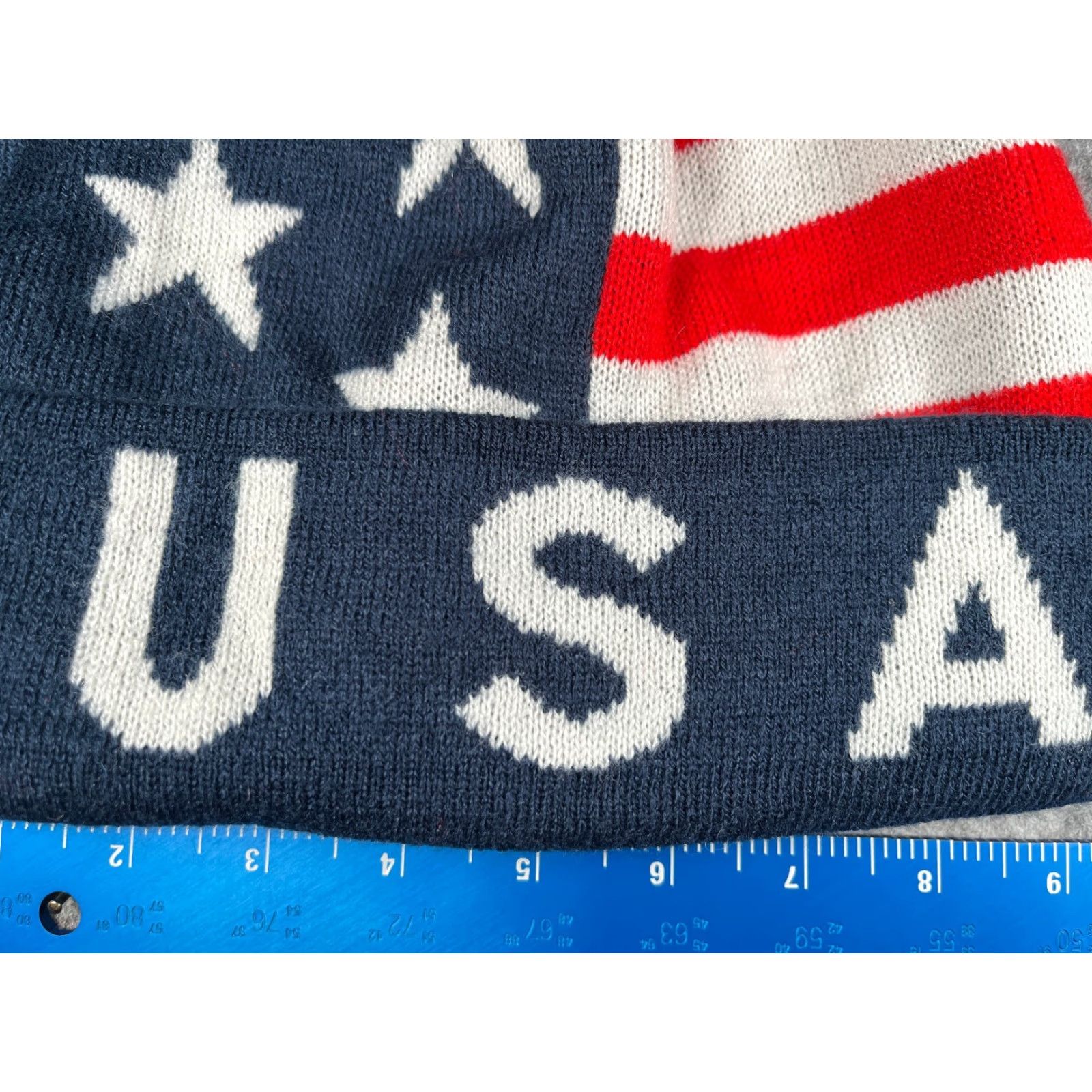 Vintage American Eagle USA Flag Beanie Adult Blue Red White Knit 100% Acrylic Pom Unisex Mens Womens Size ONE SIZE - 2 Thumbnail
