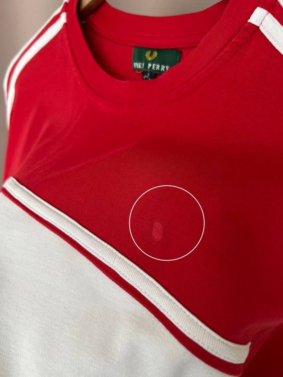 Fred Perry Fred Perry Vintage Big Logo T-Shirt Mens Size M/L Size US L / EU 52-54 / 3 - 12 Thumbnail