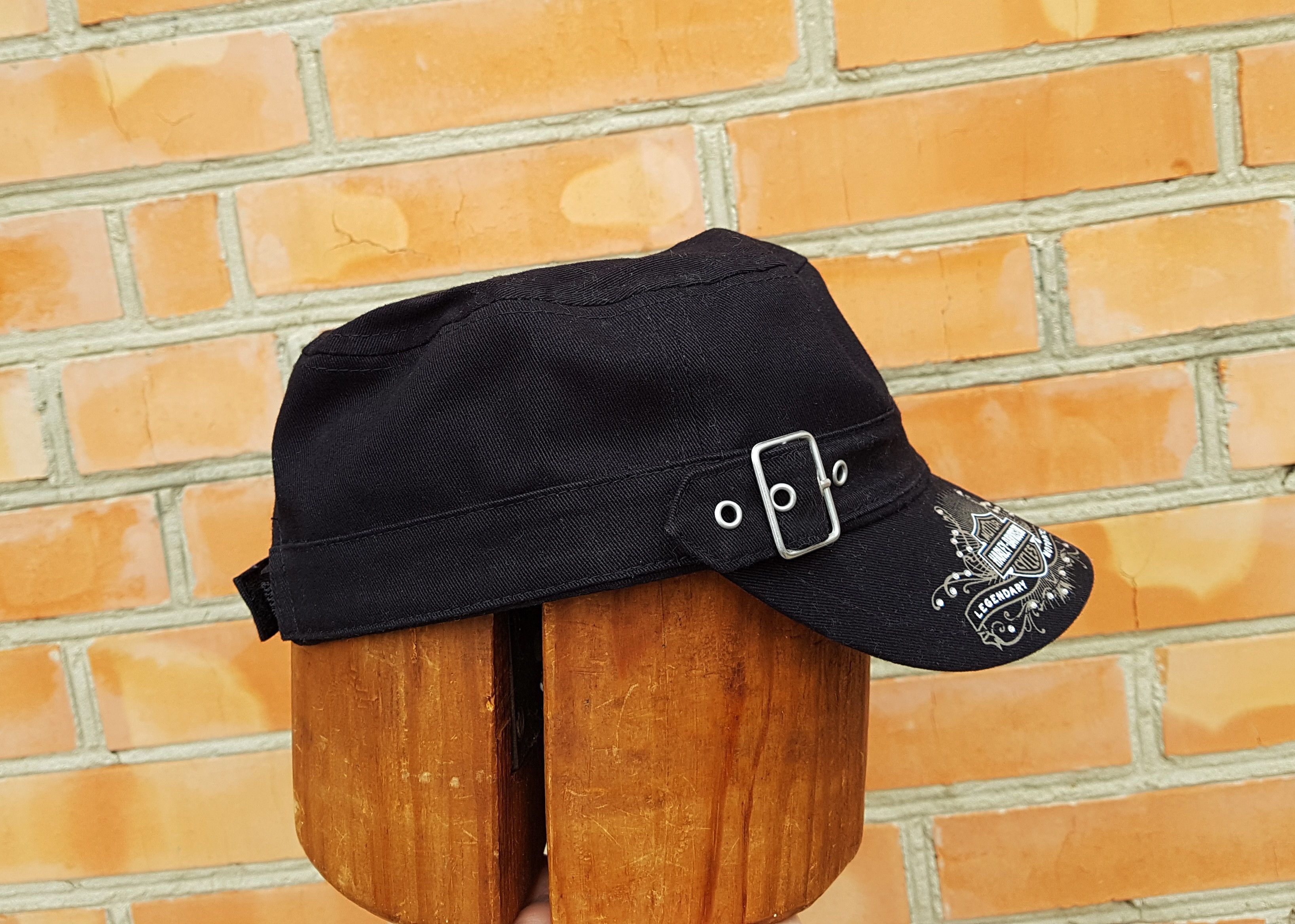 Harley Davidson Harley Davidson Cap Strap Hat Motorcycle Rider Biker Crystal Size ONE SIZE - 2 Thumbnail