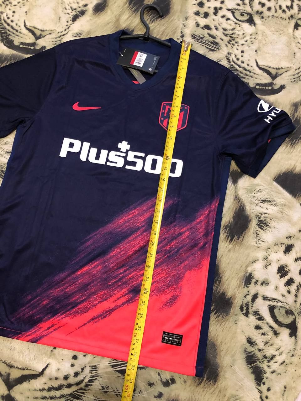 Nike Nike Football Shirt Atletico Madrid Home Soccer jersey Size US L / EU 52-54 / 3 - 13 Thumbnail