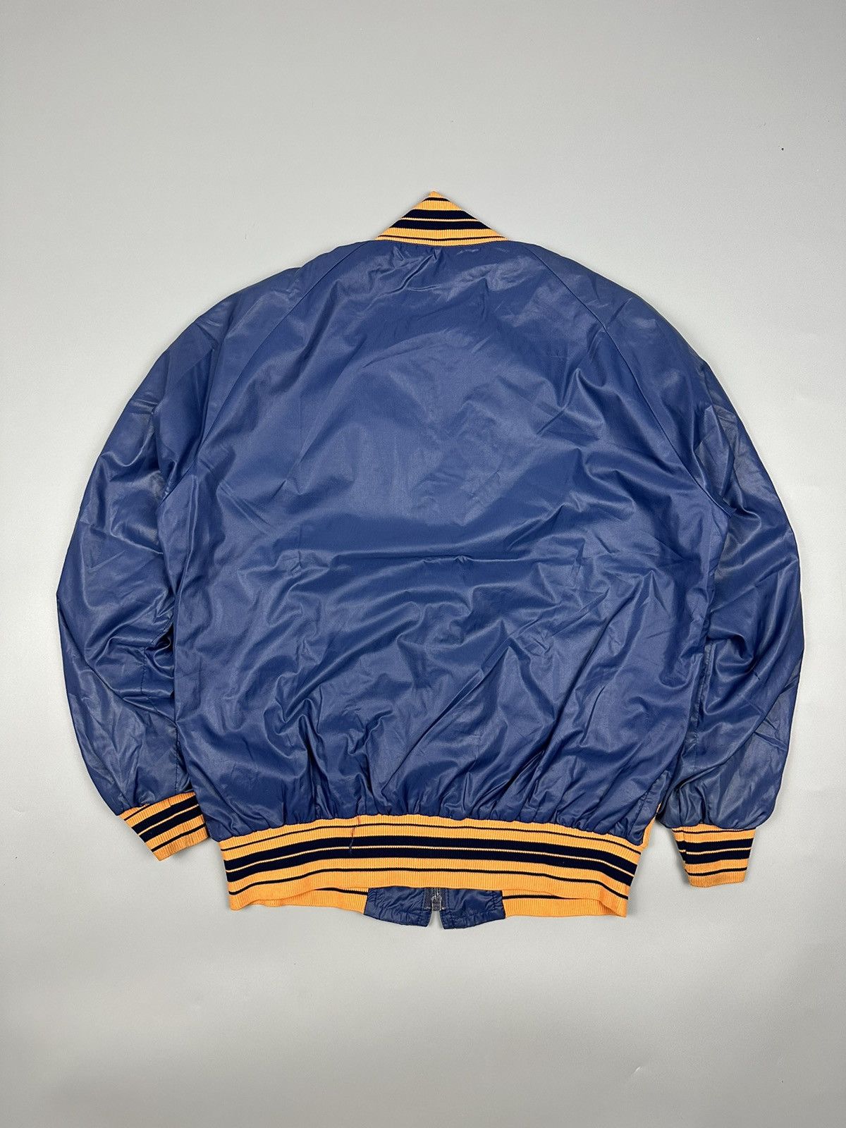 Moncler Vintage Moncler France Light Bomber Jacket Size US L / EU 52-54 / 3 - 2 Thumbnail