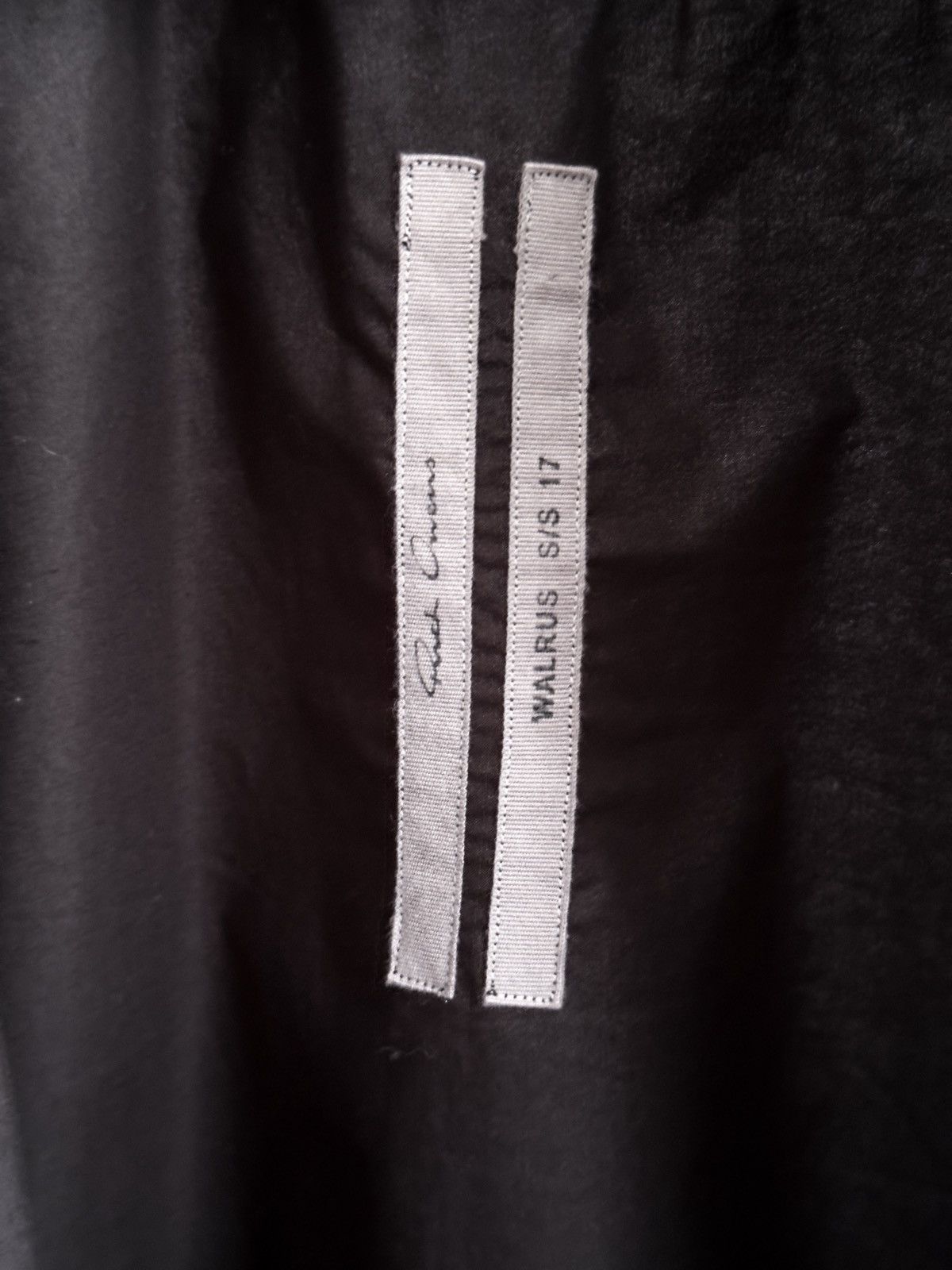 Rick Owens Rick Owens long button up black shirt SS17 Walrus - 50 IT Size US M / EU 48-50 / 2 - 5 Thumbnail