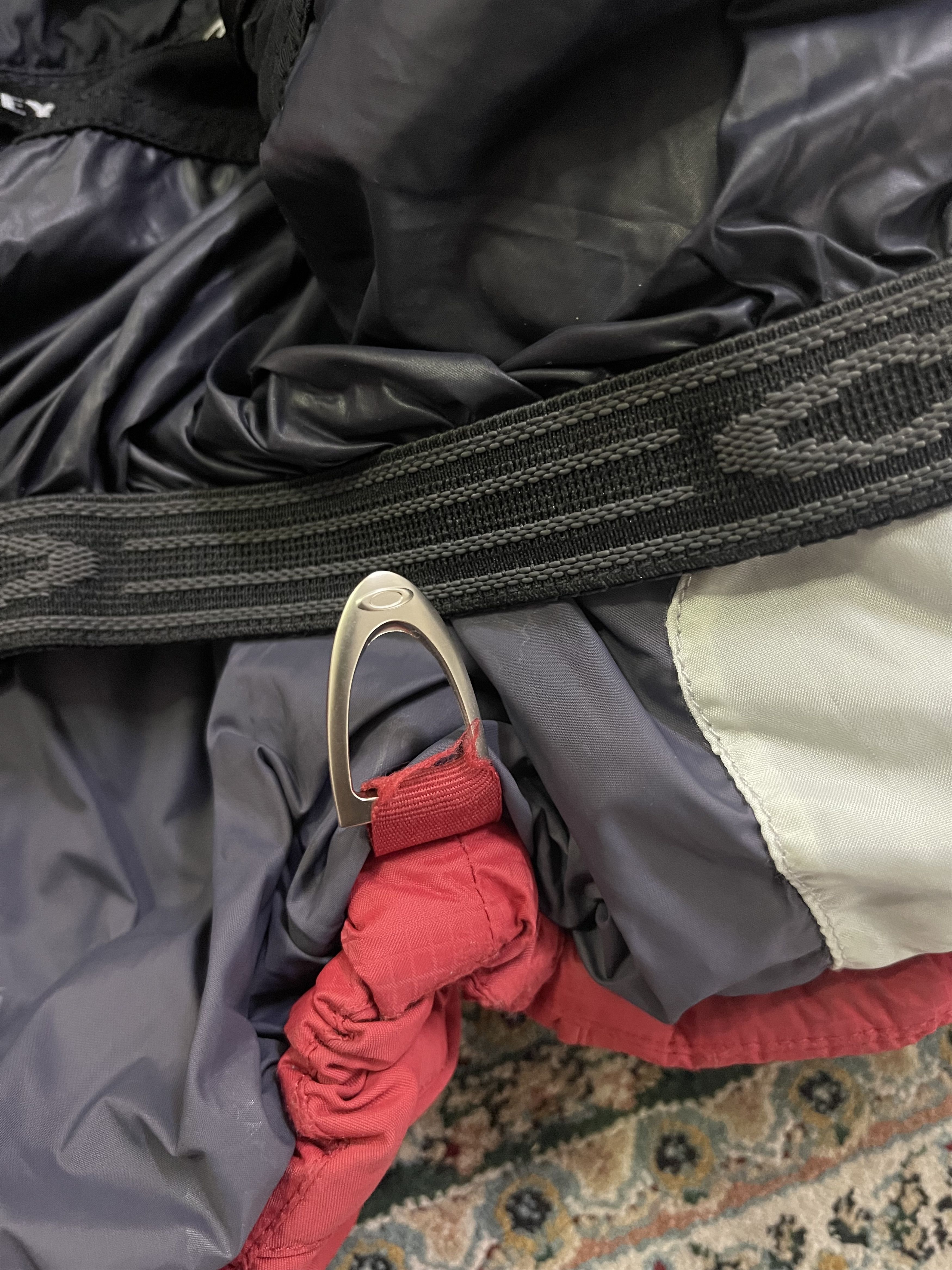 Oakley × Vintage Red Oxblood Oakley Down Puffer Jacket Travis Scott Size US XL / EU 56 / 4 - 14 Thumbnail