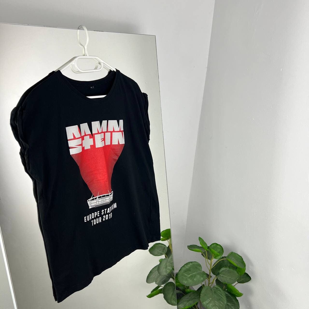 Band Tees Rammstein Rock Y2k Tee Vintage Tank Top Oversized Baggy Size US XL / EU 56 / 4 - 1 Thumbnail