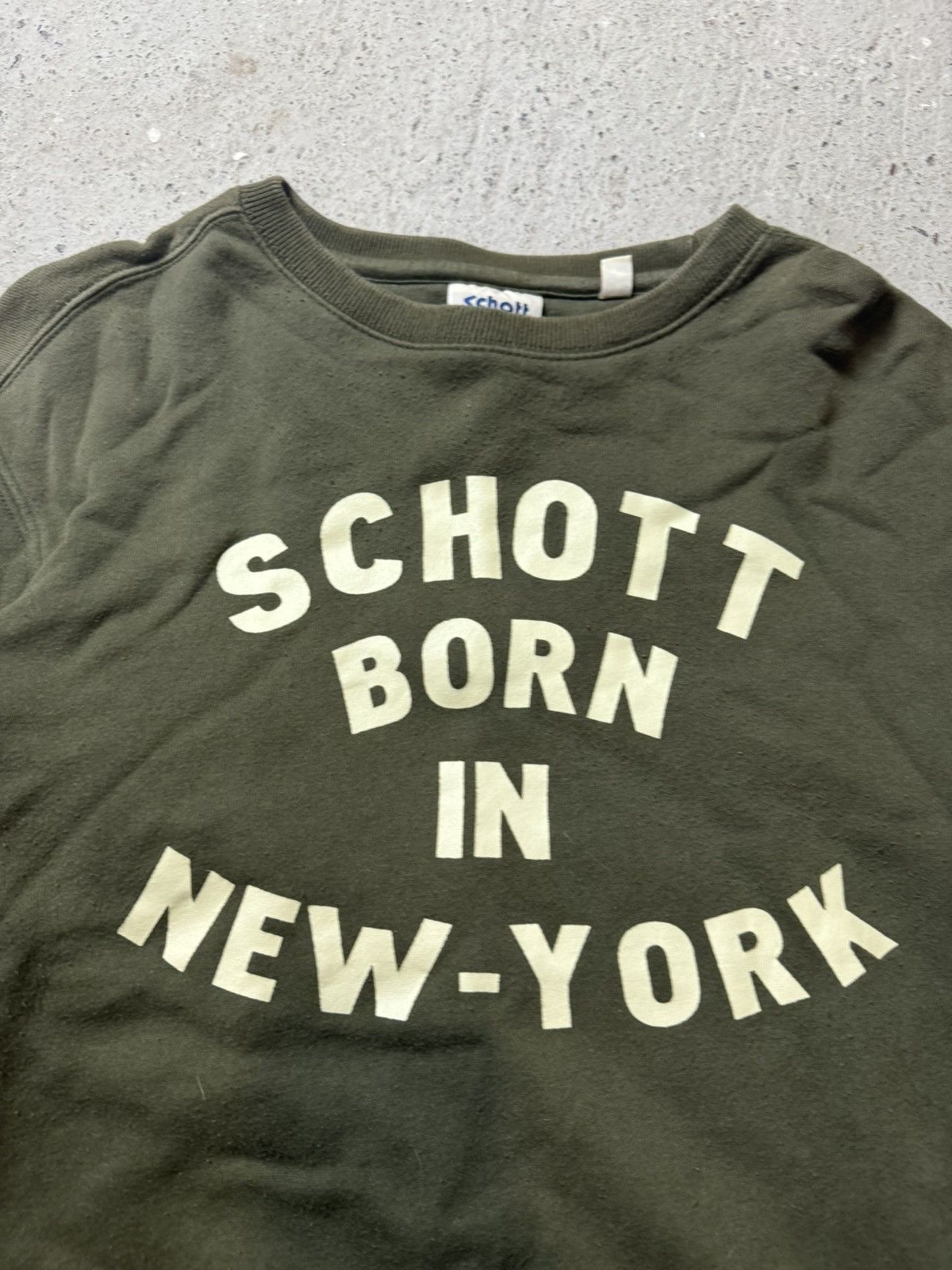 Schott × Vintage Vintage Y2K Schott Born In New York Big Logo Sweatshirt Size US L / EU 52-54 / 3 - 3 Thumbnail