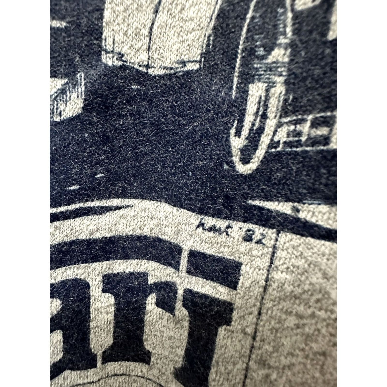 Ferrari VINTAGE Scuderia Ferrari Italian Luxury F1 Car Raglan Baseball TShirt XL Gray 80s Mens Size US XL / EU 56 / 4 - 3 Thumbnail
