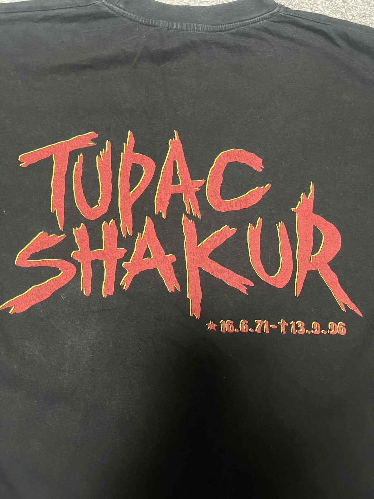 Rap Tees Vintage 2PAC Rap Tee Faded Black Tshirt size L Size US L / EU 52-54 / 3 - 3 Thumbnail