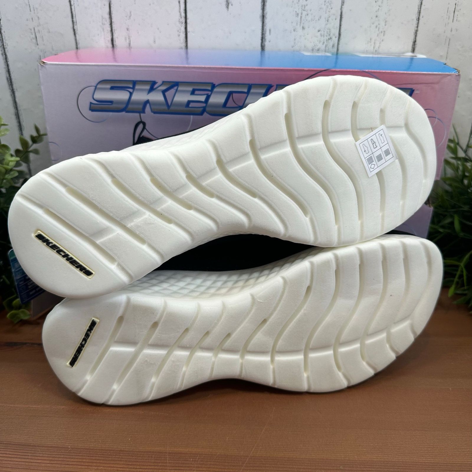 SKECHERS Skechers Women's Lite Foam Sneakers Size 10 Size US 10 / IT 40 - 10 Thumbnail