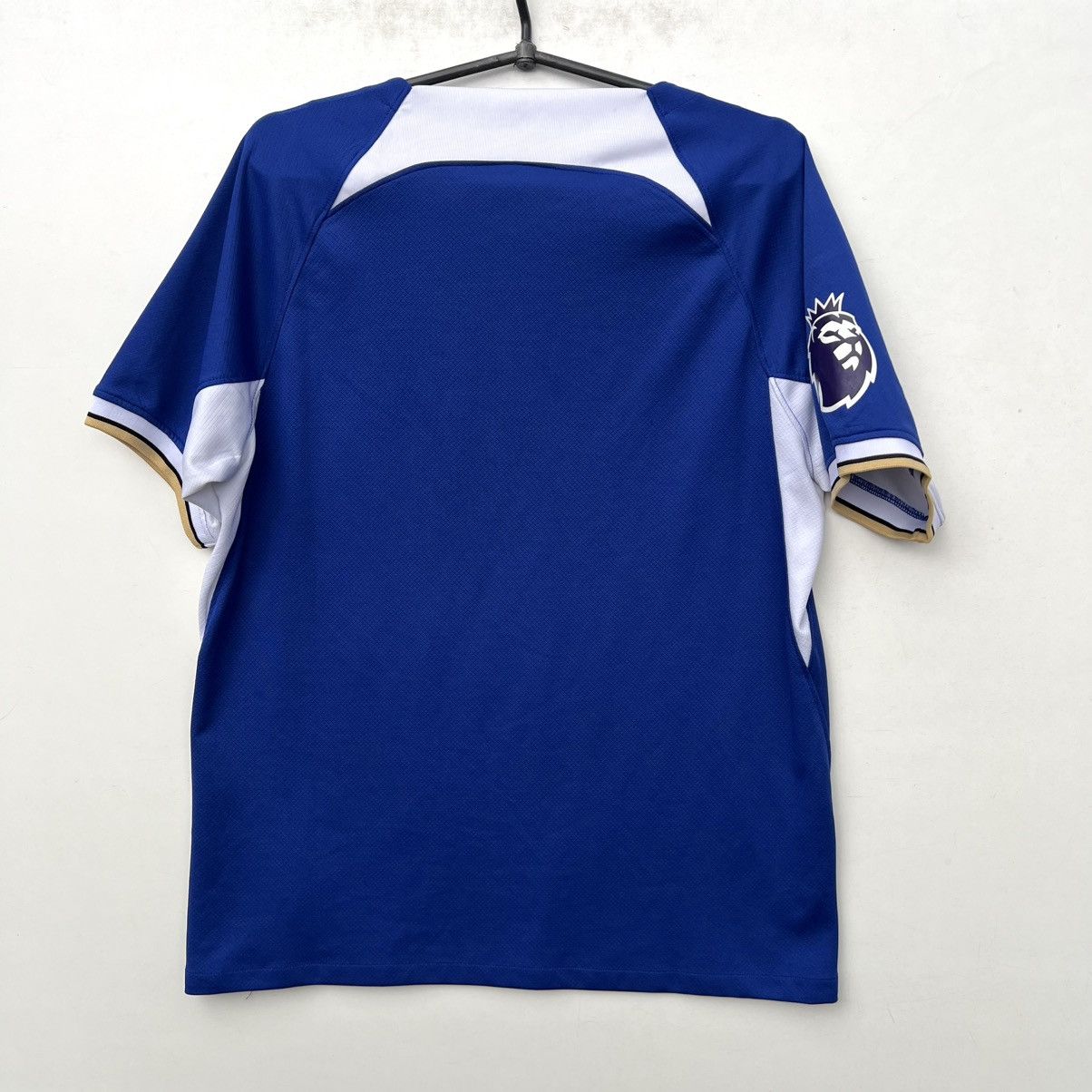Chelsea Soccer FC Chelsea soccer jersey football t shirt (fake) Size US M / EU 48-50 / 2 - 9 Thumbnail