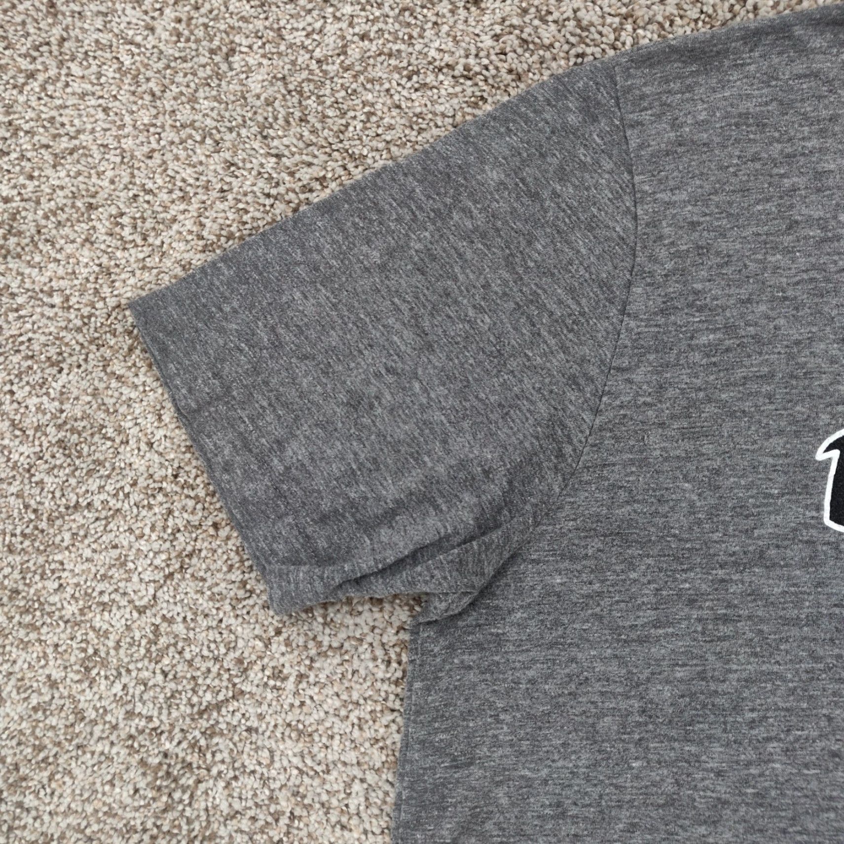 Brixton Brixton Shirt Mens M Grey Short Sleeve Henley Button Logo - Brixton Shirt Mens M Grey Short Sleeve Henley Logo Casual, 90s? Size US M / EU 48-50 / 2 - 3 Thumbnail
