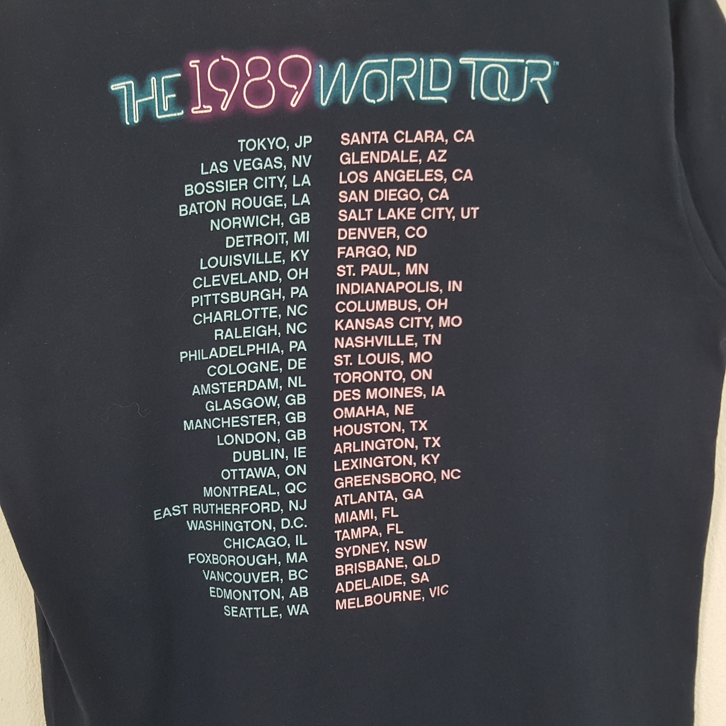 Band Tees × Vintage Vintage Taylor Swift American Singer Songwriter Tshirt Size US M / EU 48-50 / 2 - 4 Thumbnail