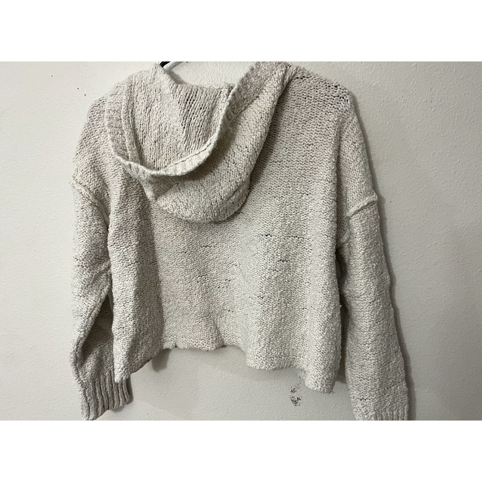 Vintage VINTAGE AMERICAN EAGLE Hoodie Hoodie Unisex Adults M White Pullover Sweatshirt Regular Fit Mens/Womens Size M / US 6-8 / IT 42-44 - 2 Thumbnail
