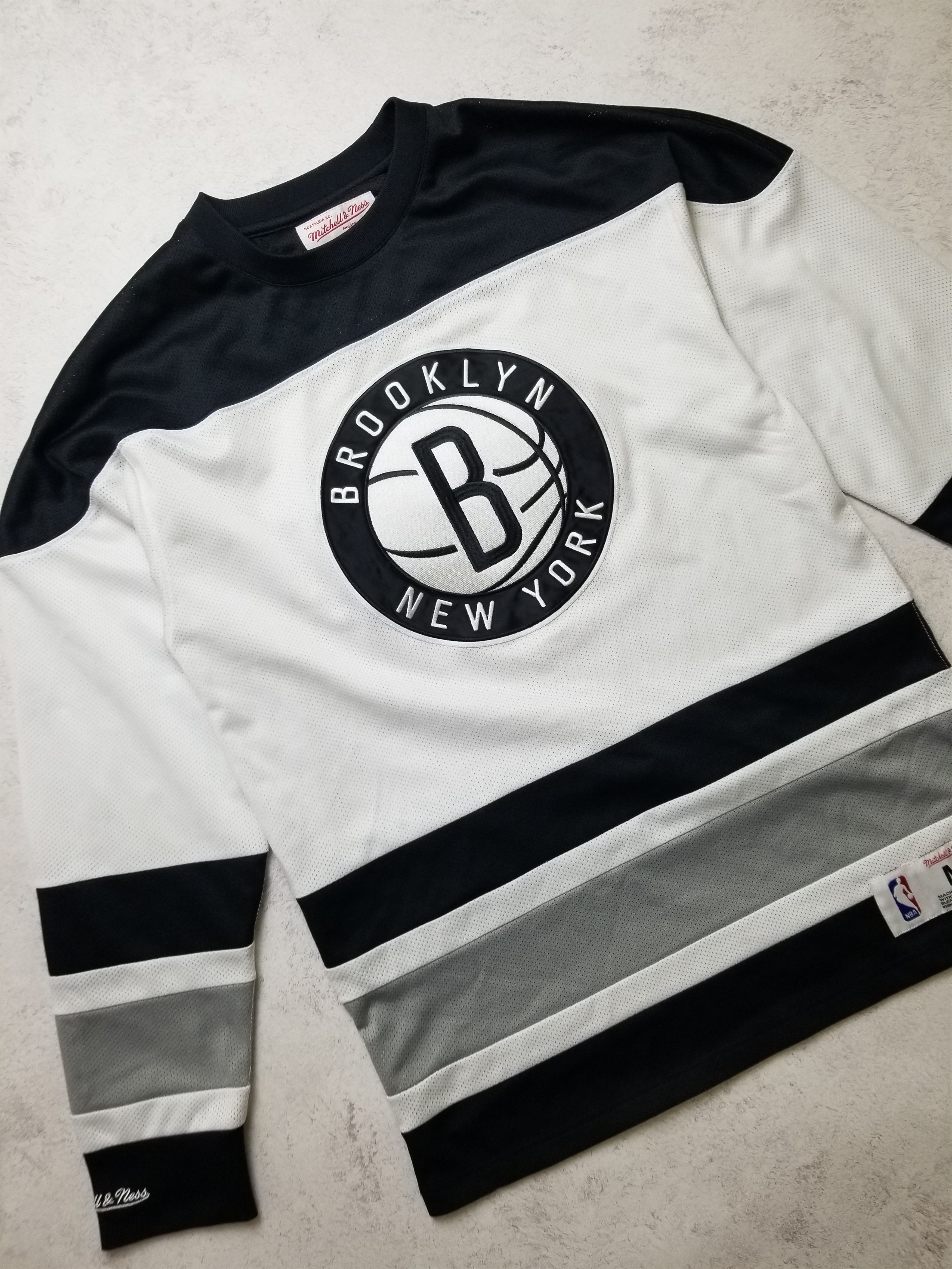 Mitchell & Ness Brooklyn Nets Mesh Longsleeve Hockey Style Jersey Size US M / EU 48-50 / 2 - 9 Thumbnail