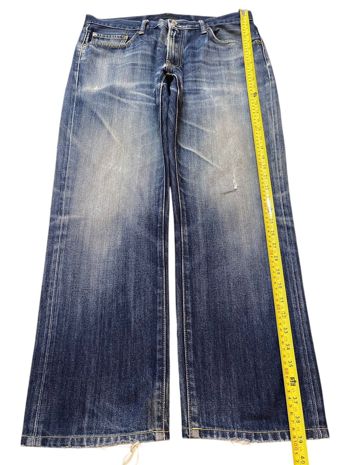 Uniqlo Vintage Japanese Uniqlo Faded Wash Style Loose Jeans Size US 34 / EU 50 - 12 Thumbnail