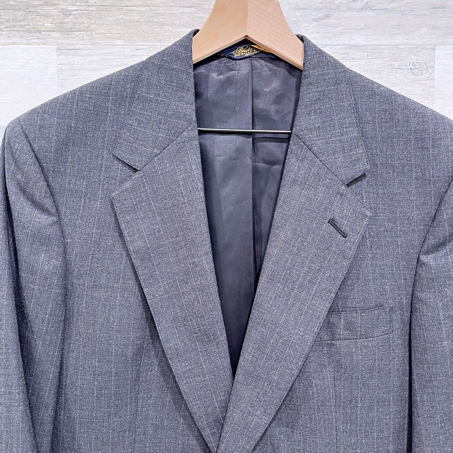 Brooks Brothers Brooks Brothers Wool Pinstripe Suit Gray Pleatetd 41R Size 40R - 3 Thumbnail
