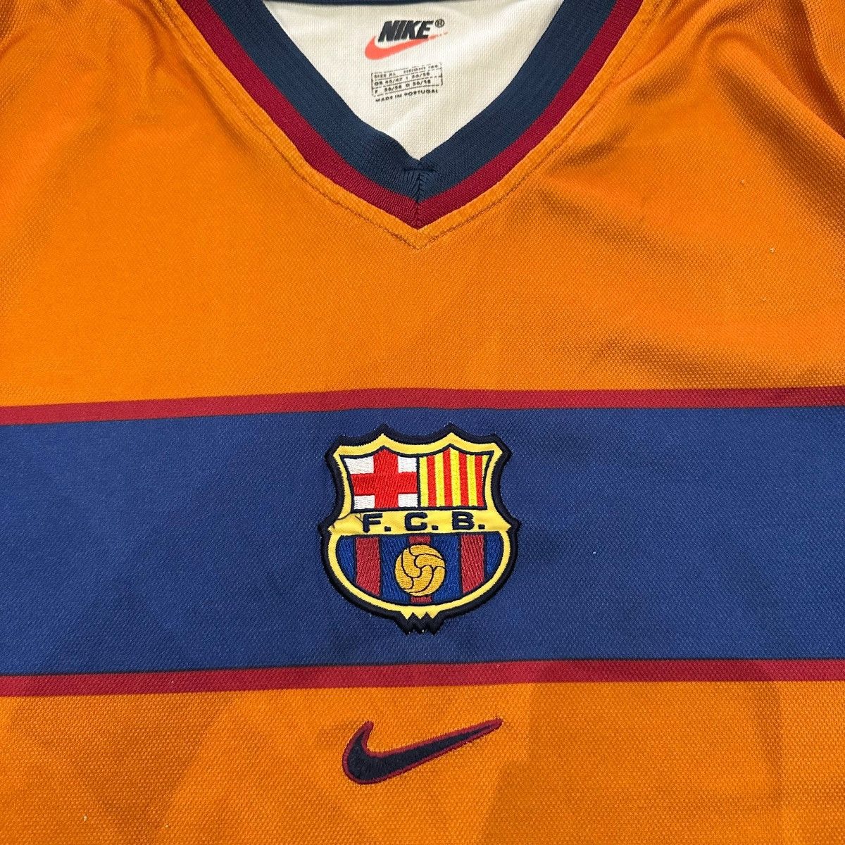 Nike Nike FC Barcelona 1998-00 third football/soccershirt/jersey Size US XL / EU 56 / 4 - 8 Thumbnail