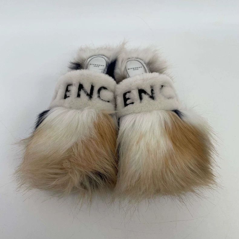 Givenchy Slippers, size 39, color block