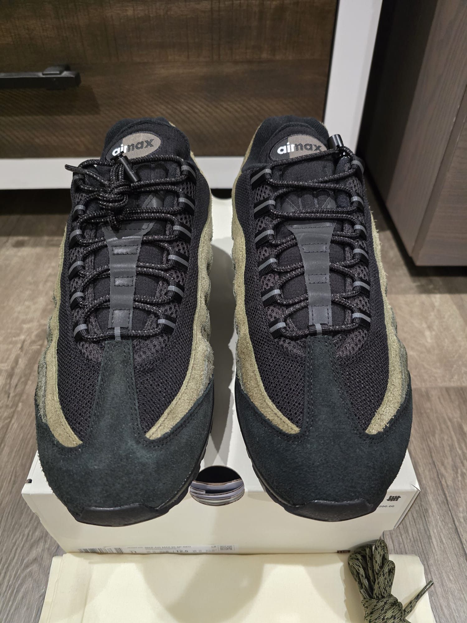 Nike Nike Air Max 95 Undefeated Geo Size 11 La Brea undftd Olive Size US 11 / EU 44 - 2 Thumbnail